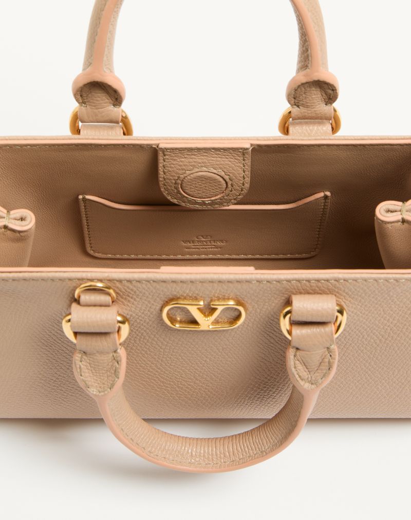 Bolsa Mini VLogo Signature em couro de bezerro granulado