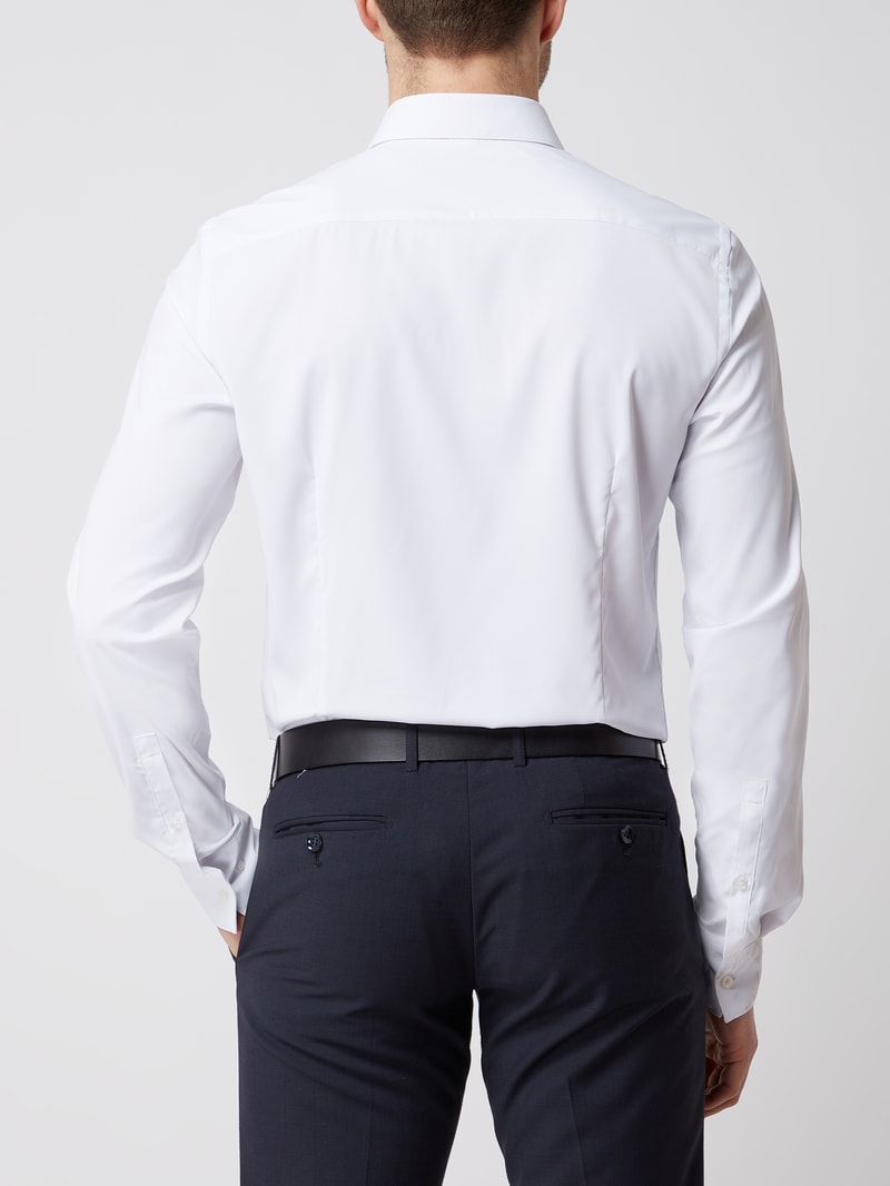 Slim Fit Business-Hemd mit Stretch-Anteil in weiß