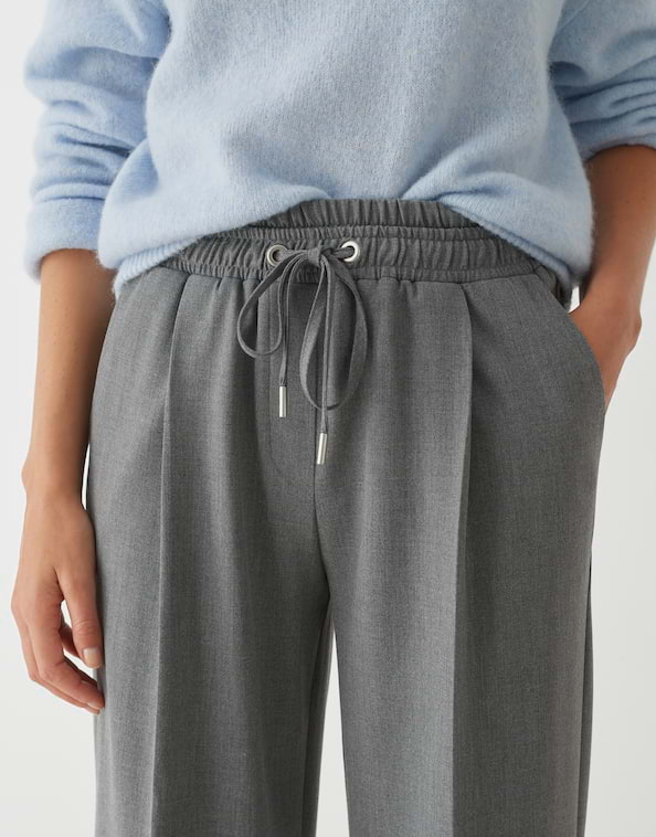 Bundfaltenhose Mutasi