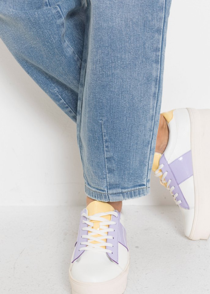 Paper-Bag Jeans mit Bio-Baumwolle