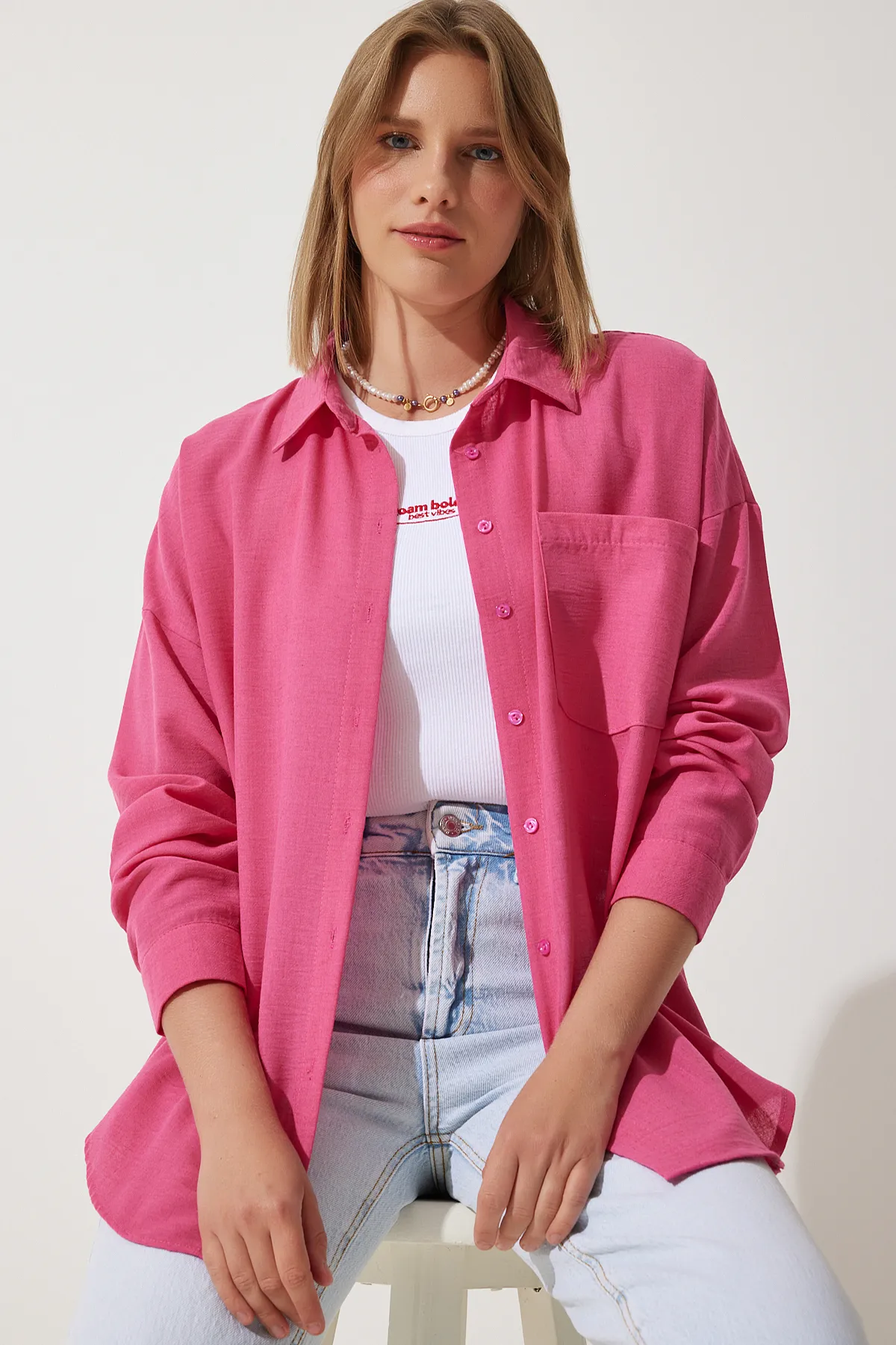 Happiness İstanbul  Rosafarbenes Oversize-Leinen-Ayrobin-Hemd für Damen DD01222