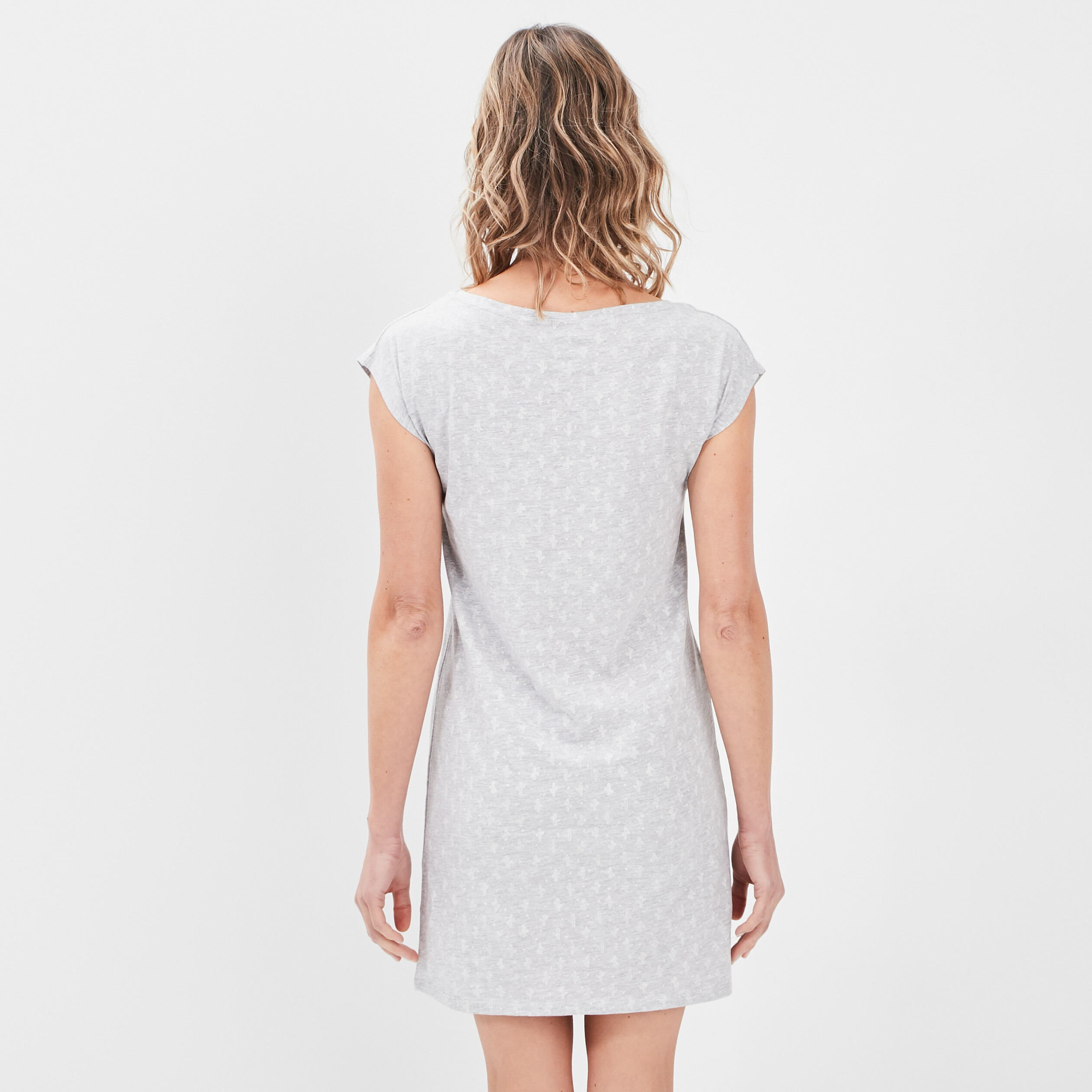 Chemise de nuit à col en V gris clair femme | La Halle