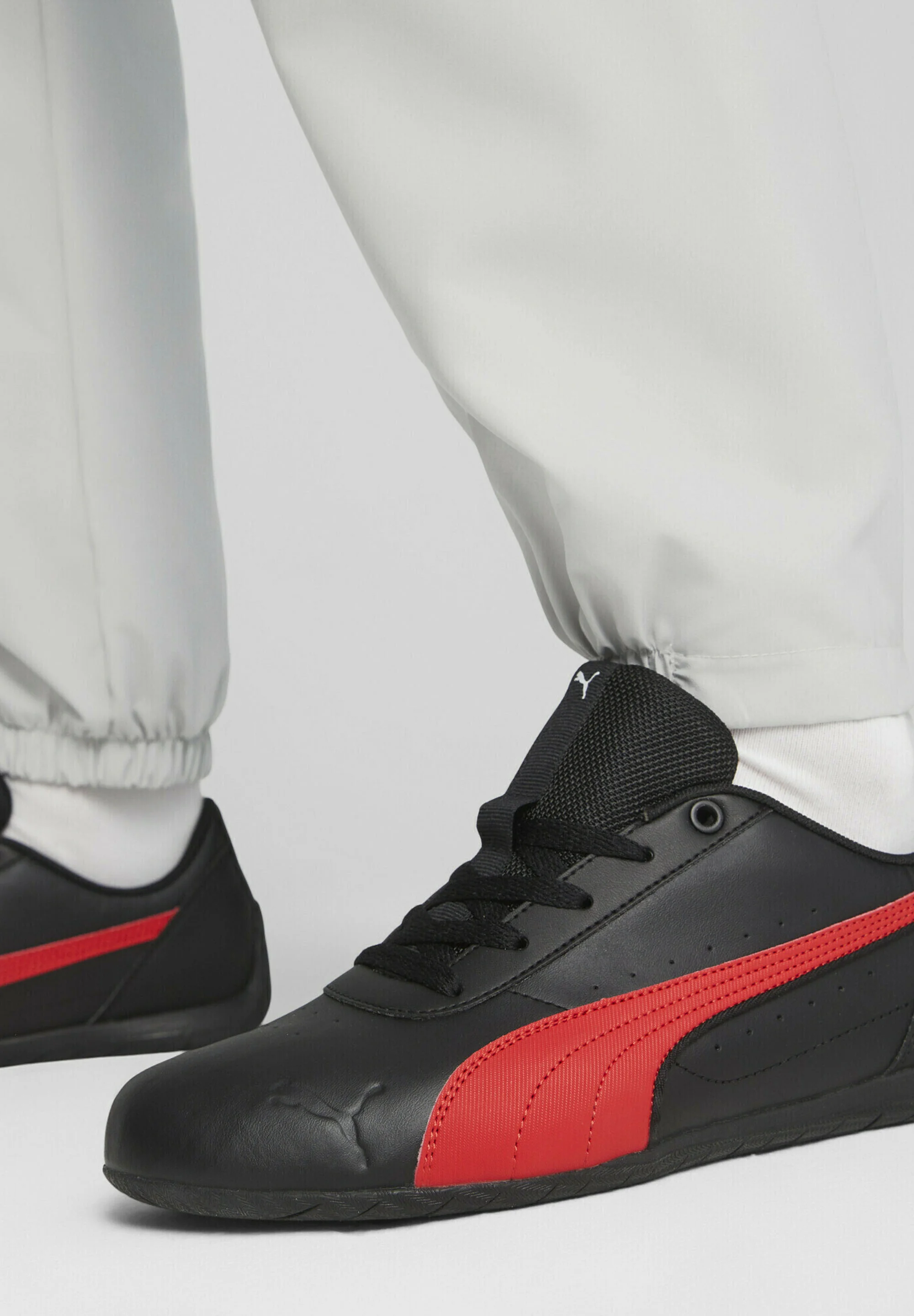 Puma SCUDERIA FERRARI NEO CAT MOTORSPORT - Zapatillas deportivas con cordones