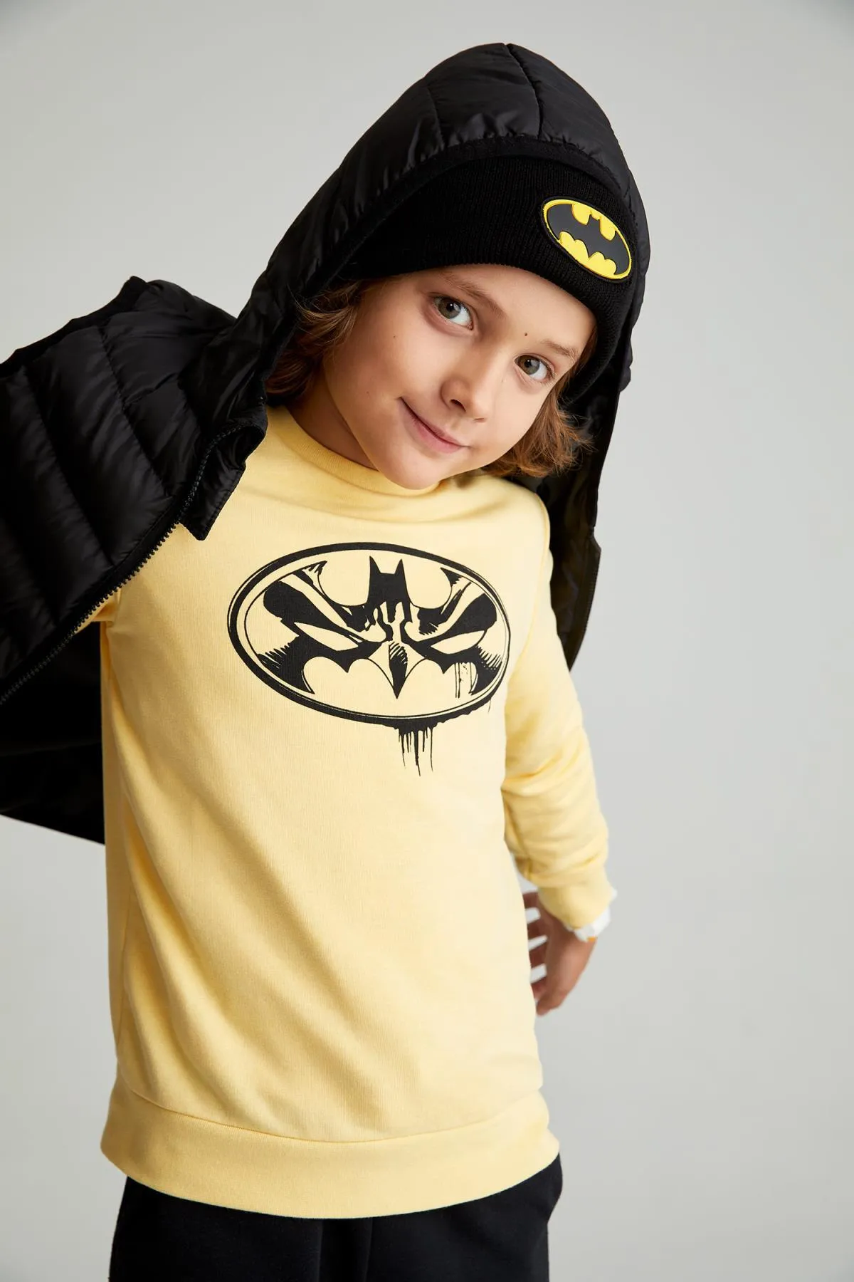 DeFacto  Batman-Sweatshirt mit Rundhalsausschnitt für Jungen