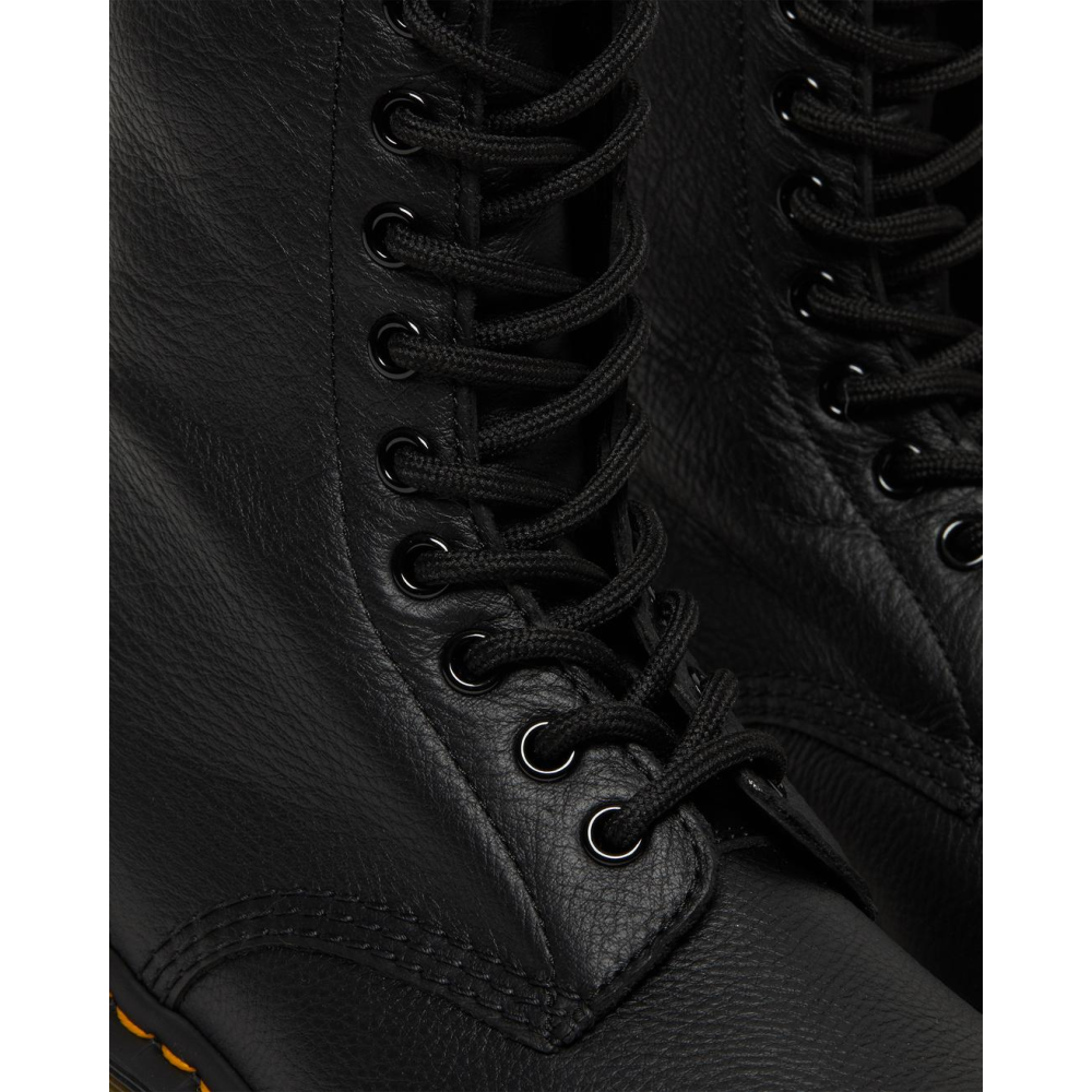 Dr. Martens 1490 Virginia 22524001 / schwarz