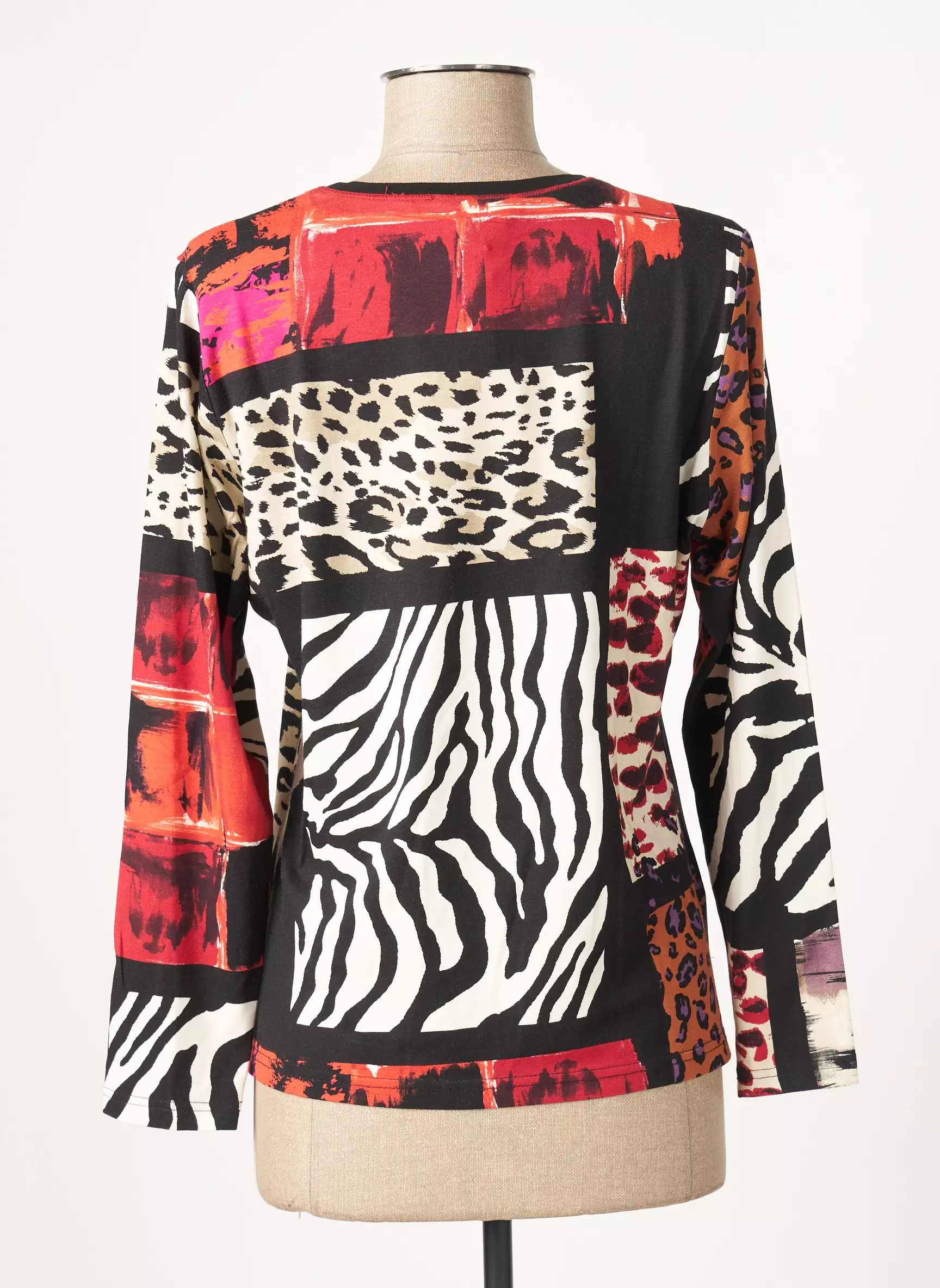 Guy Dubouis Tshirts Femme couleur noir