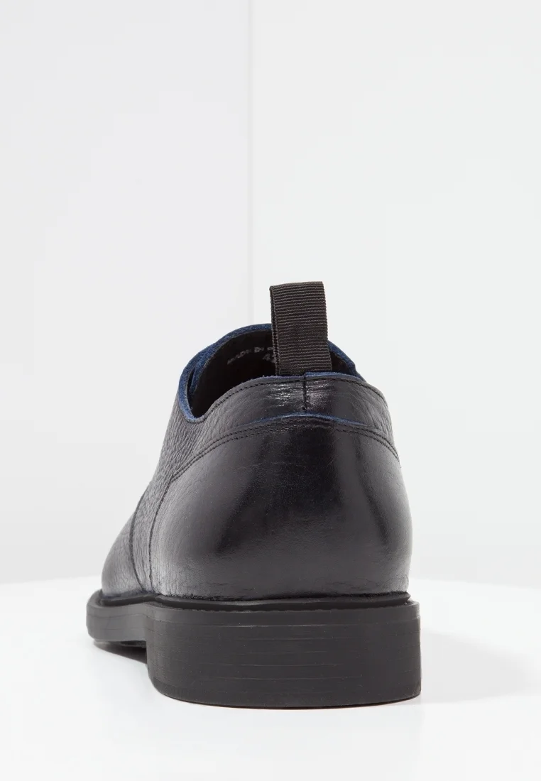 Zapatos con cordones elegantes Zign