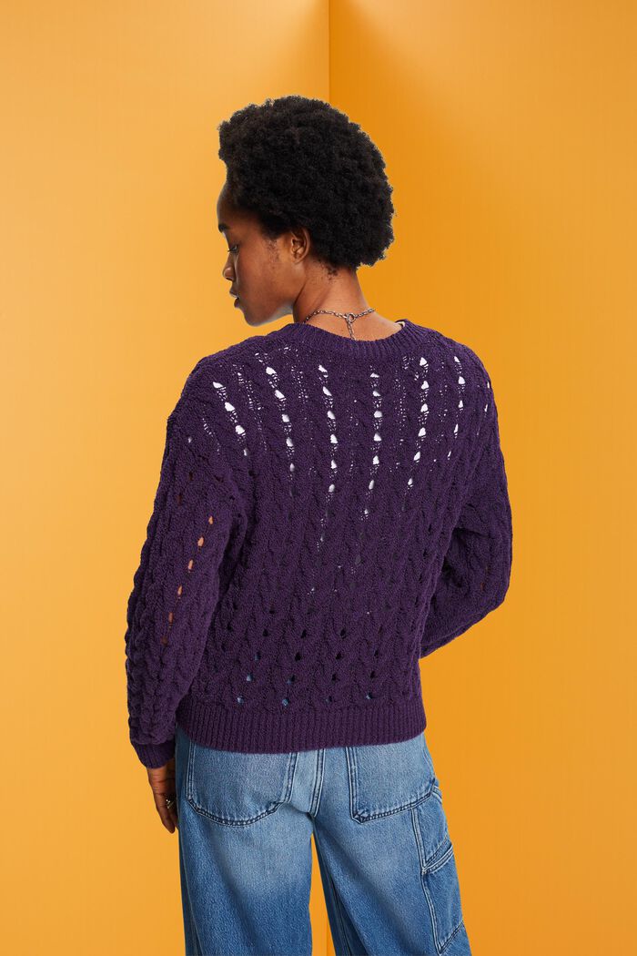 Grobstrickpullover mit Zopfmuster