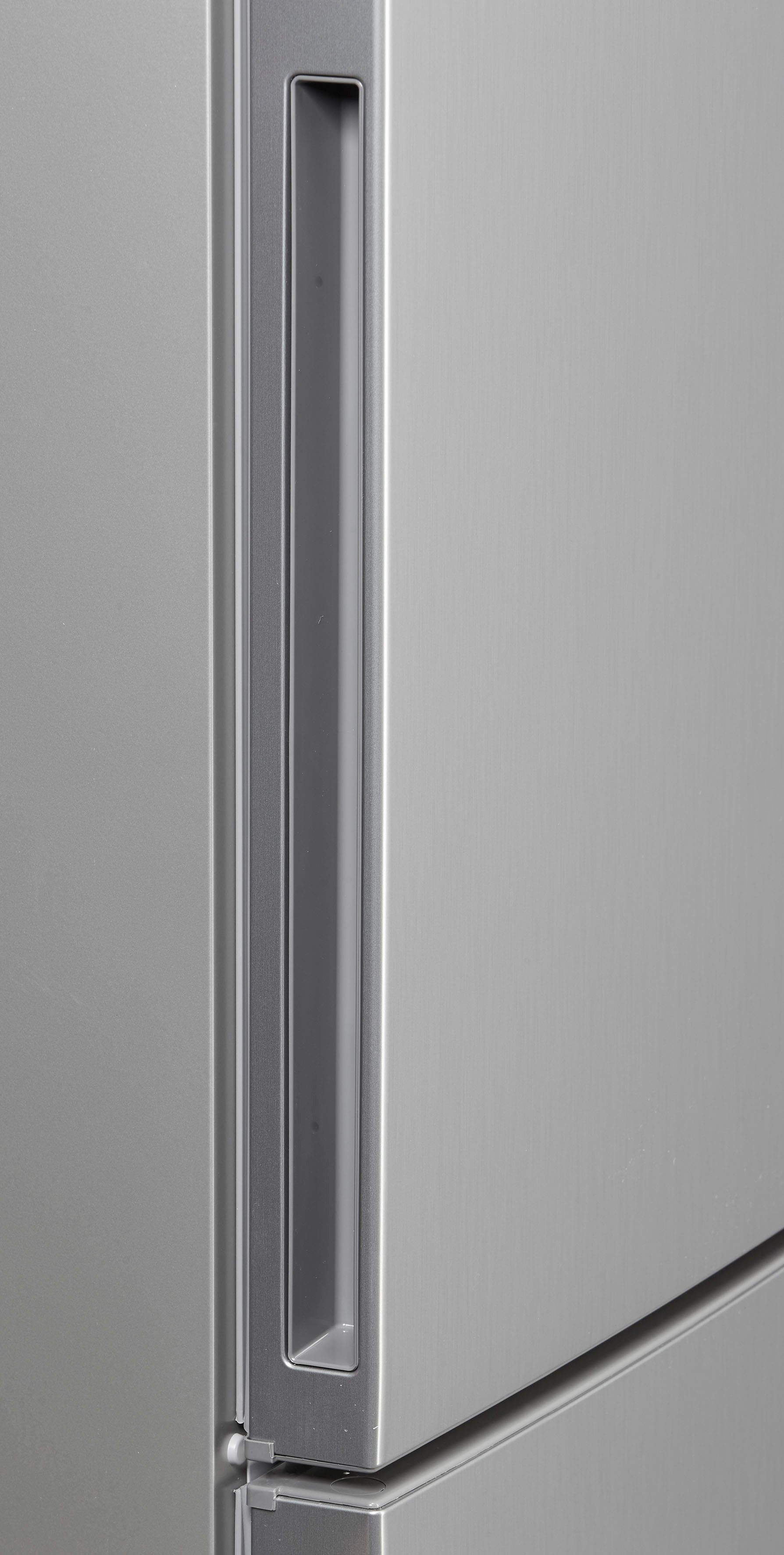 BOSCH Kühl-/Gefrierkombination Serie 6 KGE39ALCA, 201 cm hoch, 60 cm breit