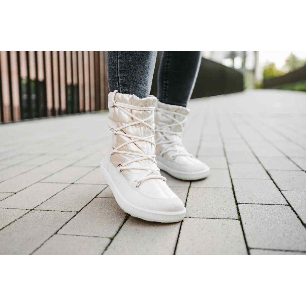 Be Lenka Snowfox Woman White weiße Barfuß-Schneestiefel