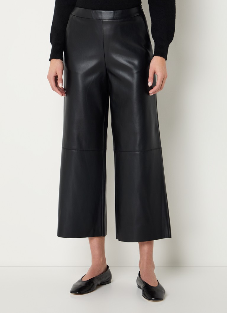 Pantaloni scurți cu talie înaltă din piele ecologică Benetton