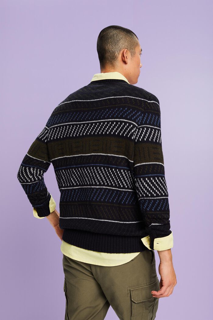 Gemusterter Pullover aus Wollmix