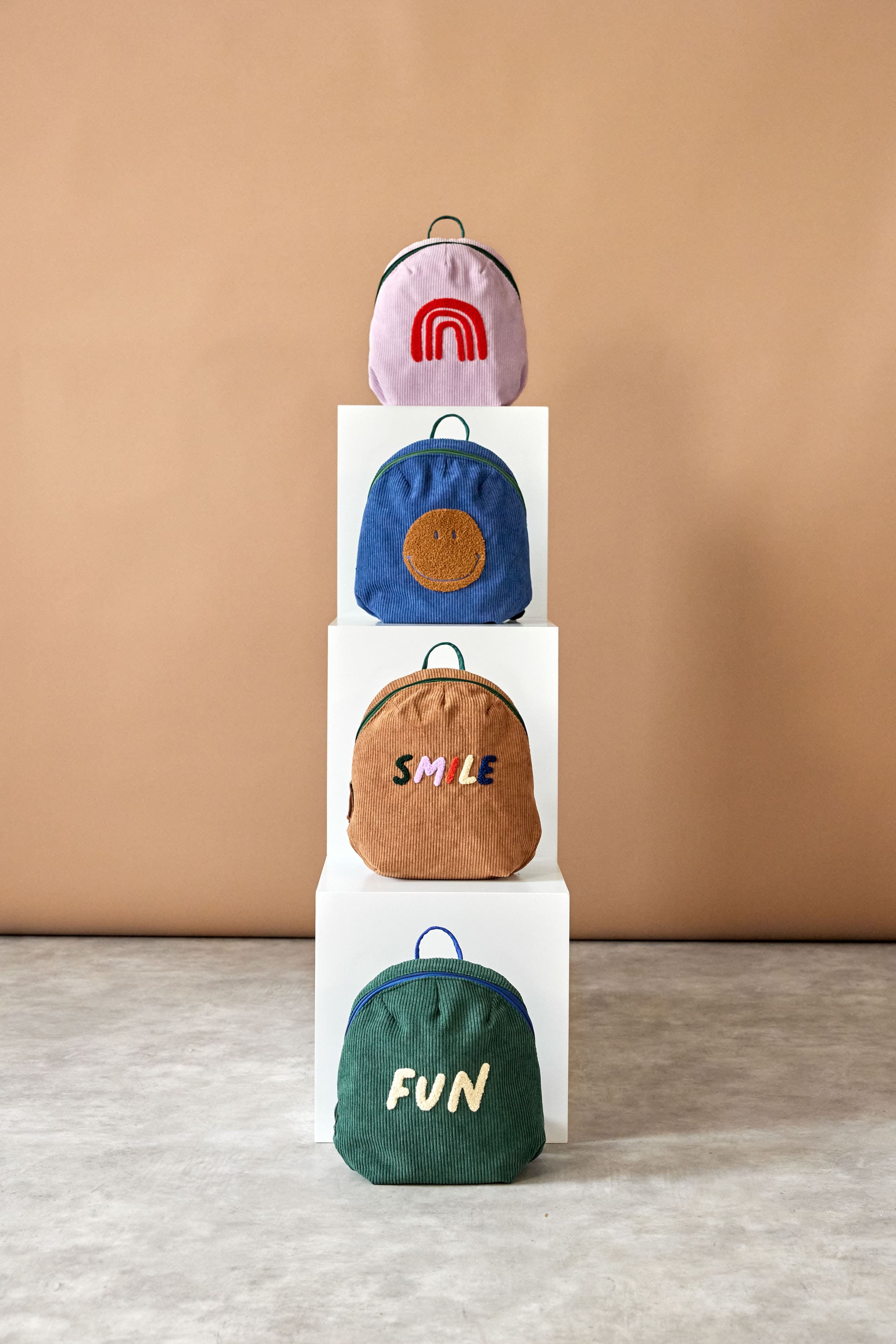 Kindergartenrucksack Tiny Cord - Little Gang, Smile, Karamell