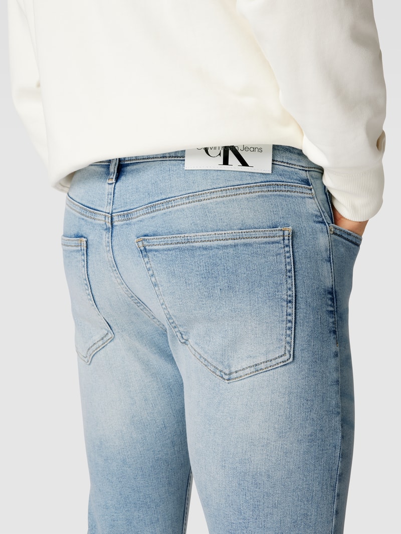 Skinny Fit Jeans mit Stretch-Anteil in hellblau