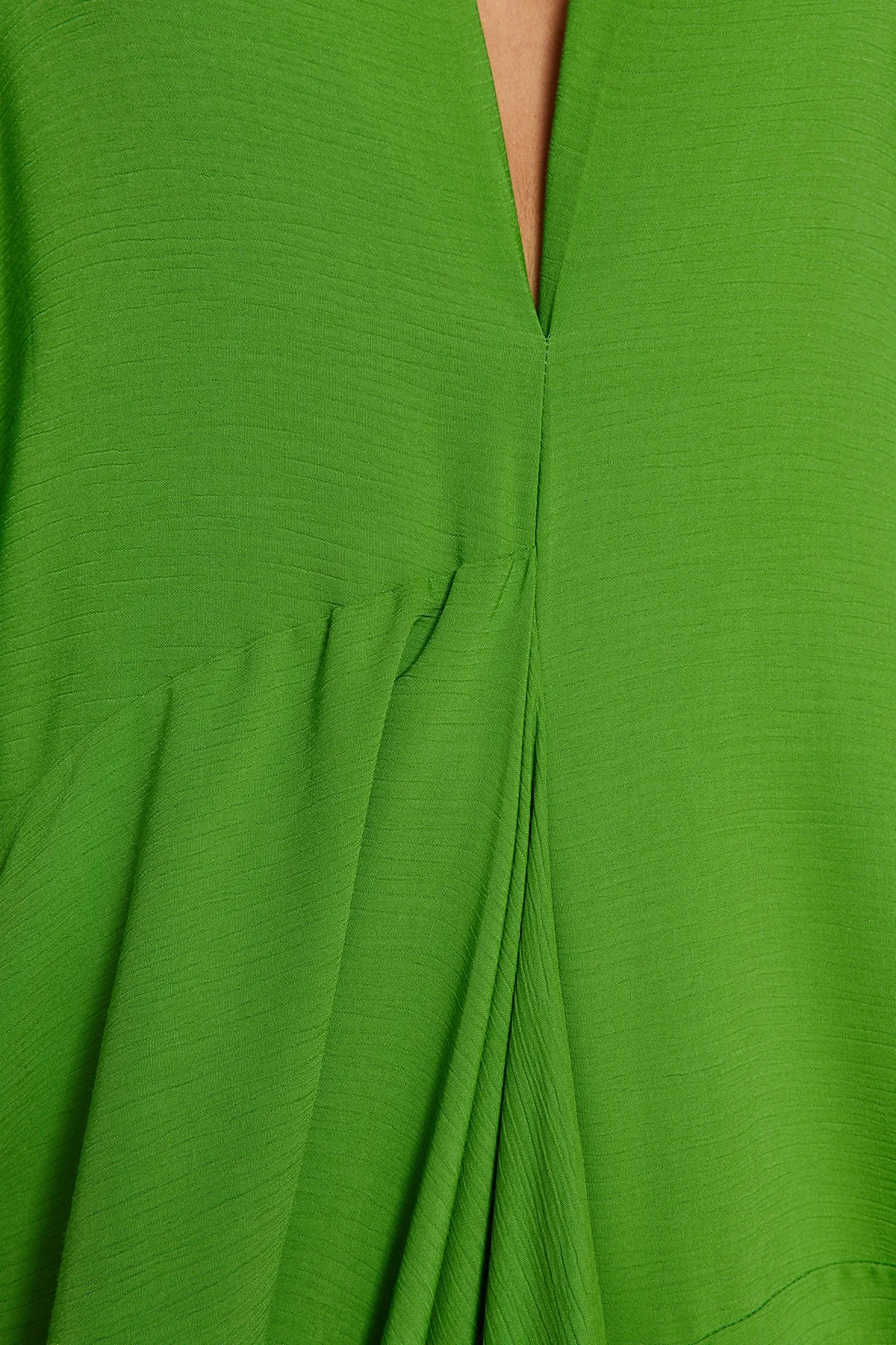 Trendyol Collection  Khakifarbenes, gewebtes, gerafftes Strandkleid mit weiter Passform TBESS23EL00274