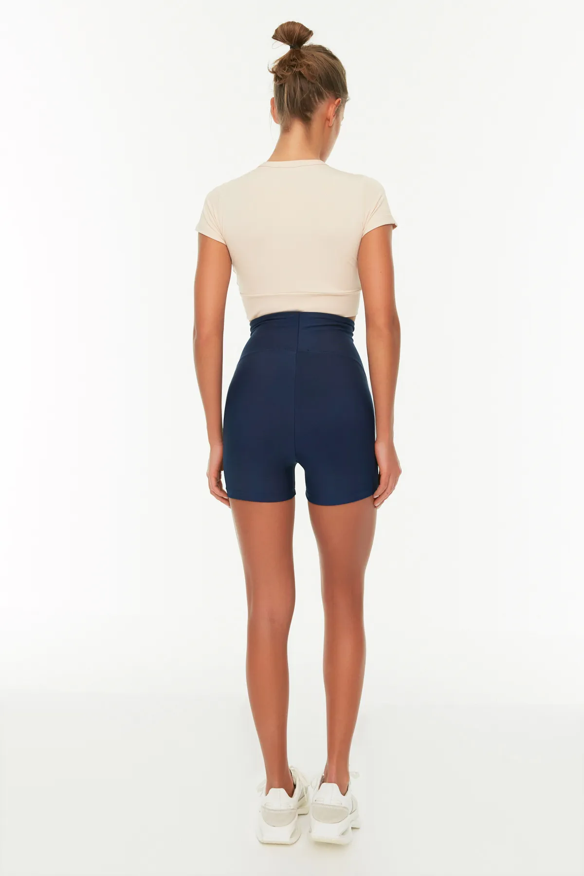 Trendyol Collection  Marineblaue Restorer-Strick-Sportshorts/kurze Leggings TWOSS21SR0545
