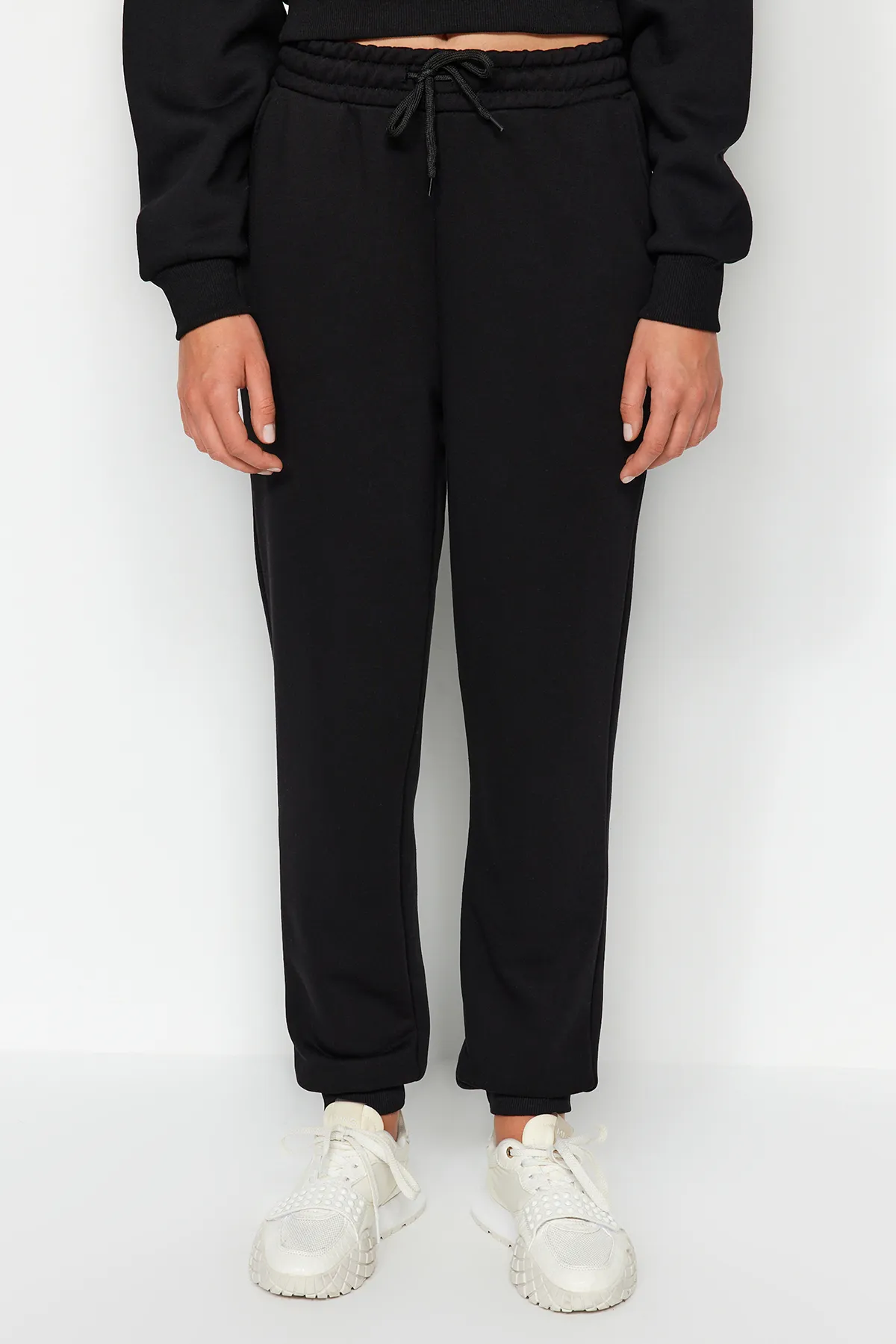 Trendyol Collection  Jogginghose - Schwarz - Loose Jogger