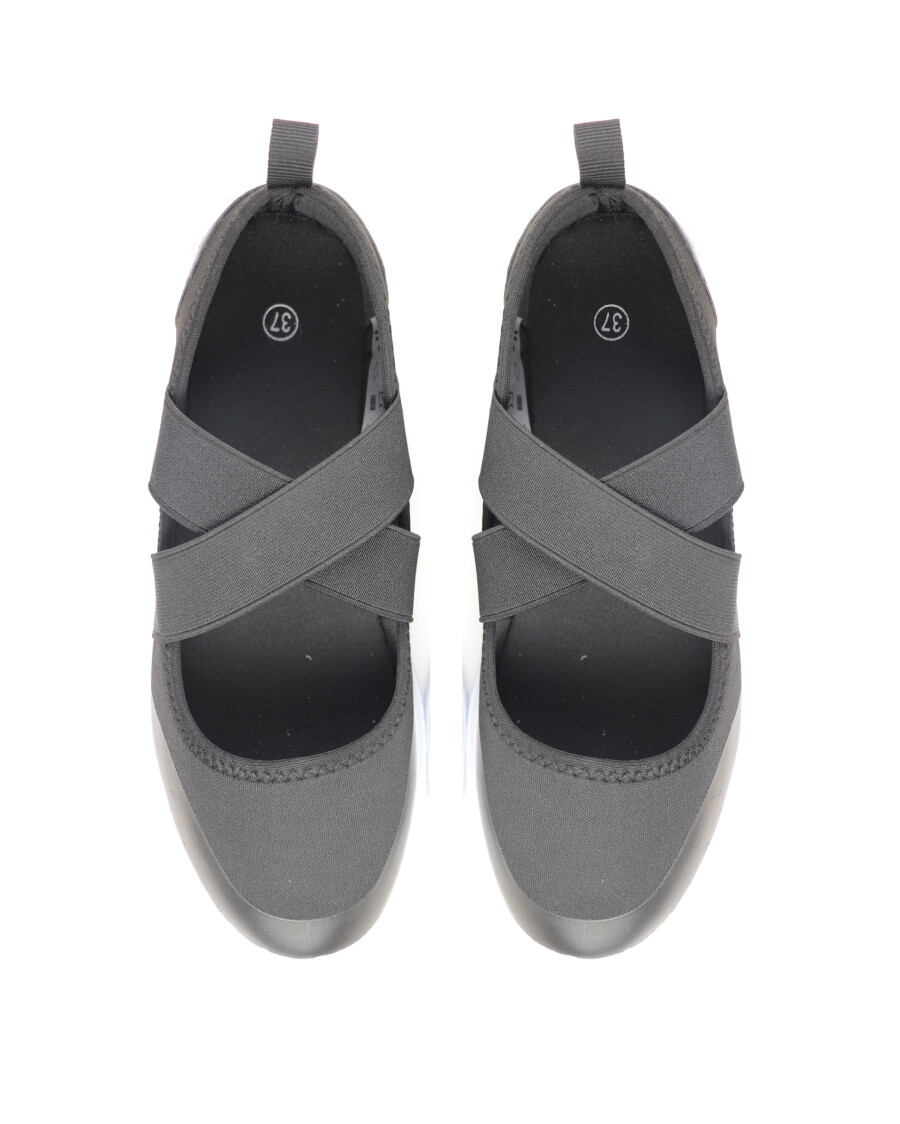 Schwarze Slip-ons