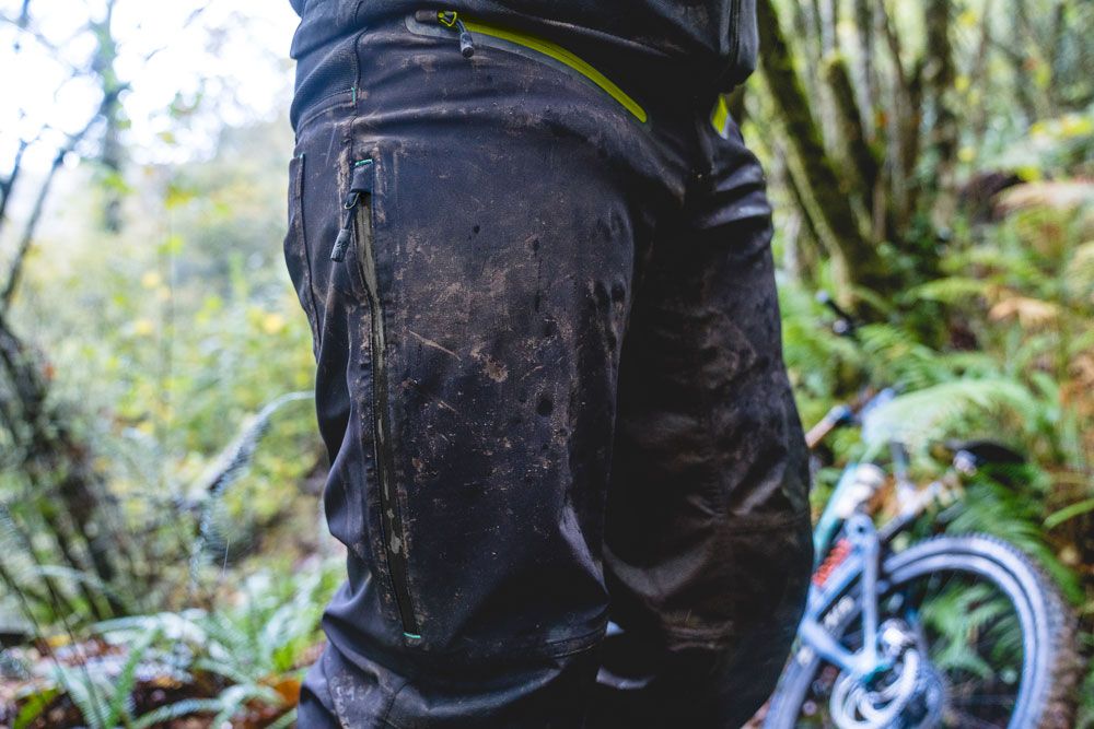 dirtlej Trailscout Waterproof long - MTB Hose kaufen | Bike-Discount