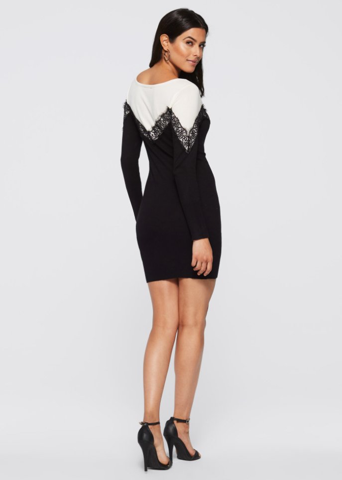 Strickkleid mit Spitzeneinsatz