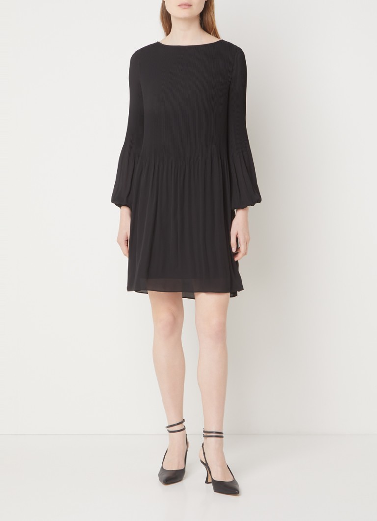 Rochie mini Daise de la HUGO BOSS, cu mâneci plisate și bufante.