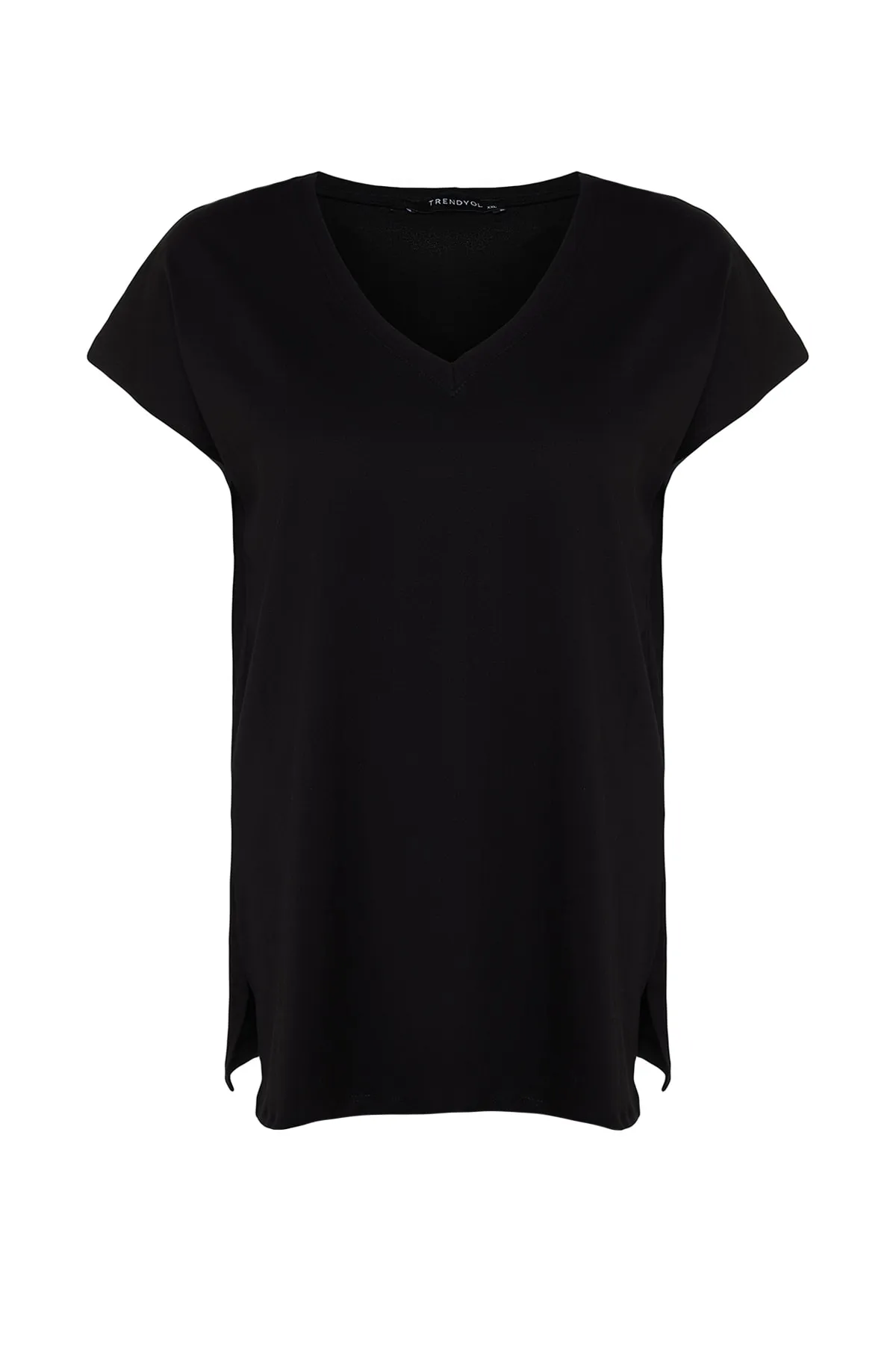 Trendyol Curve  Schwarzes Boyfriend-Strick-T-Shirt mit V-Ausschnitt und Schlitz TBBSS22BF0036