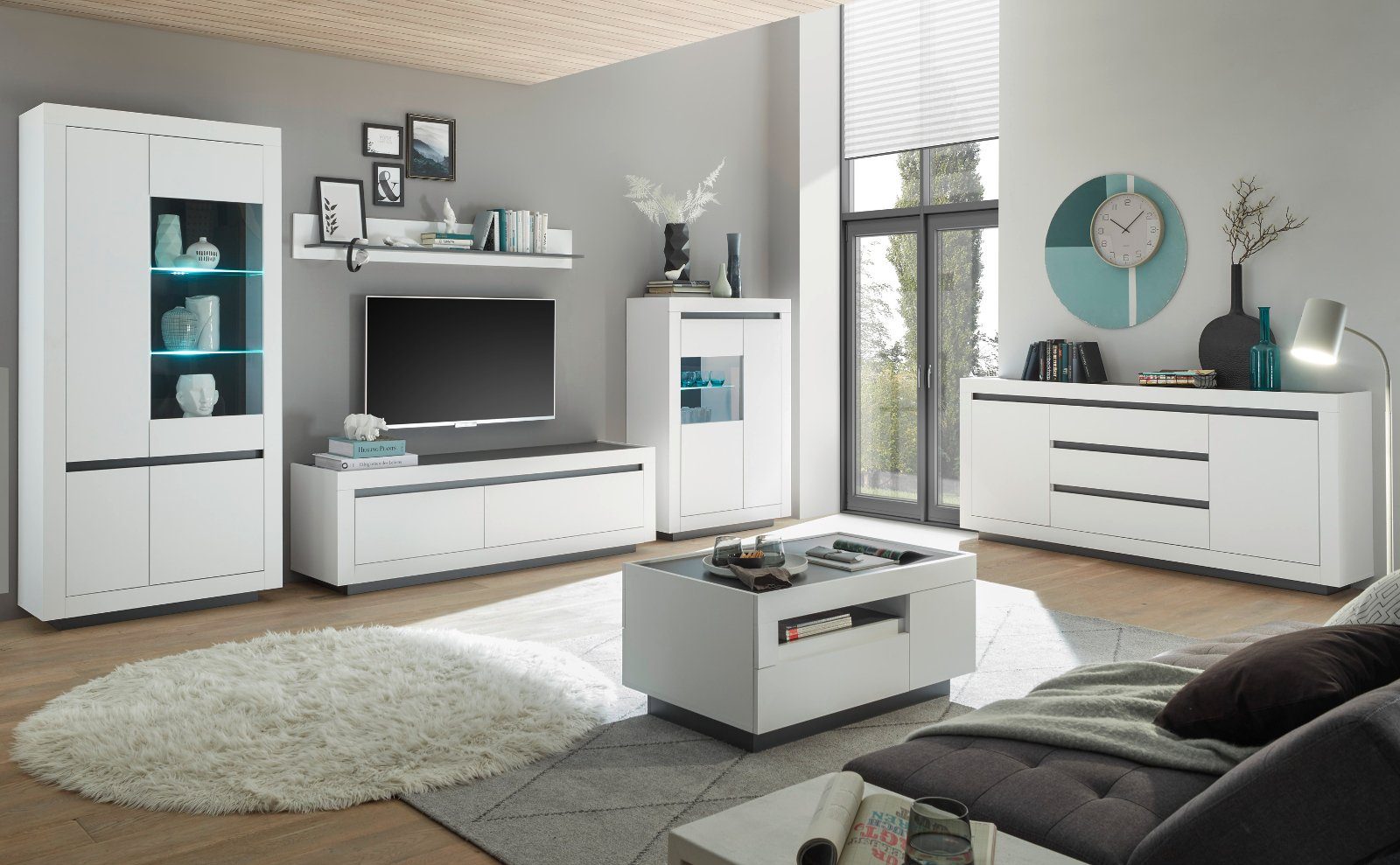 Furn.Design Highboard Rooky (Vitrine in matt weiß mit Anthrazit, 96 x 136 cm), mit viel Stauraum