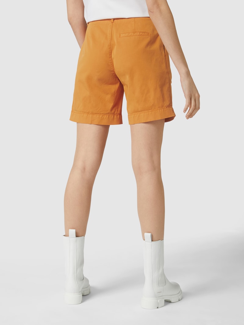 Bermudas mit französischen Eingrifftaschen in orange