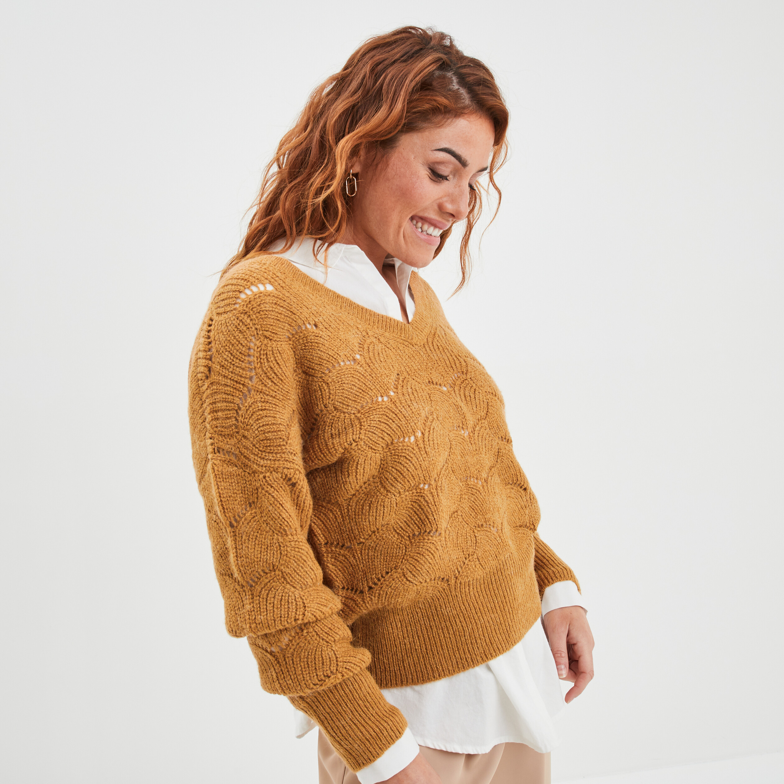 Pull ajouré devant col en V jaune moutarde femme | La Halle