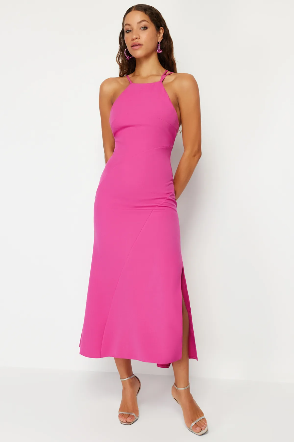 Trendyol Collection  Fuchsiafarbenes, hinten gebundenes Kleid TPRSS24EL00077