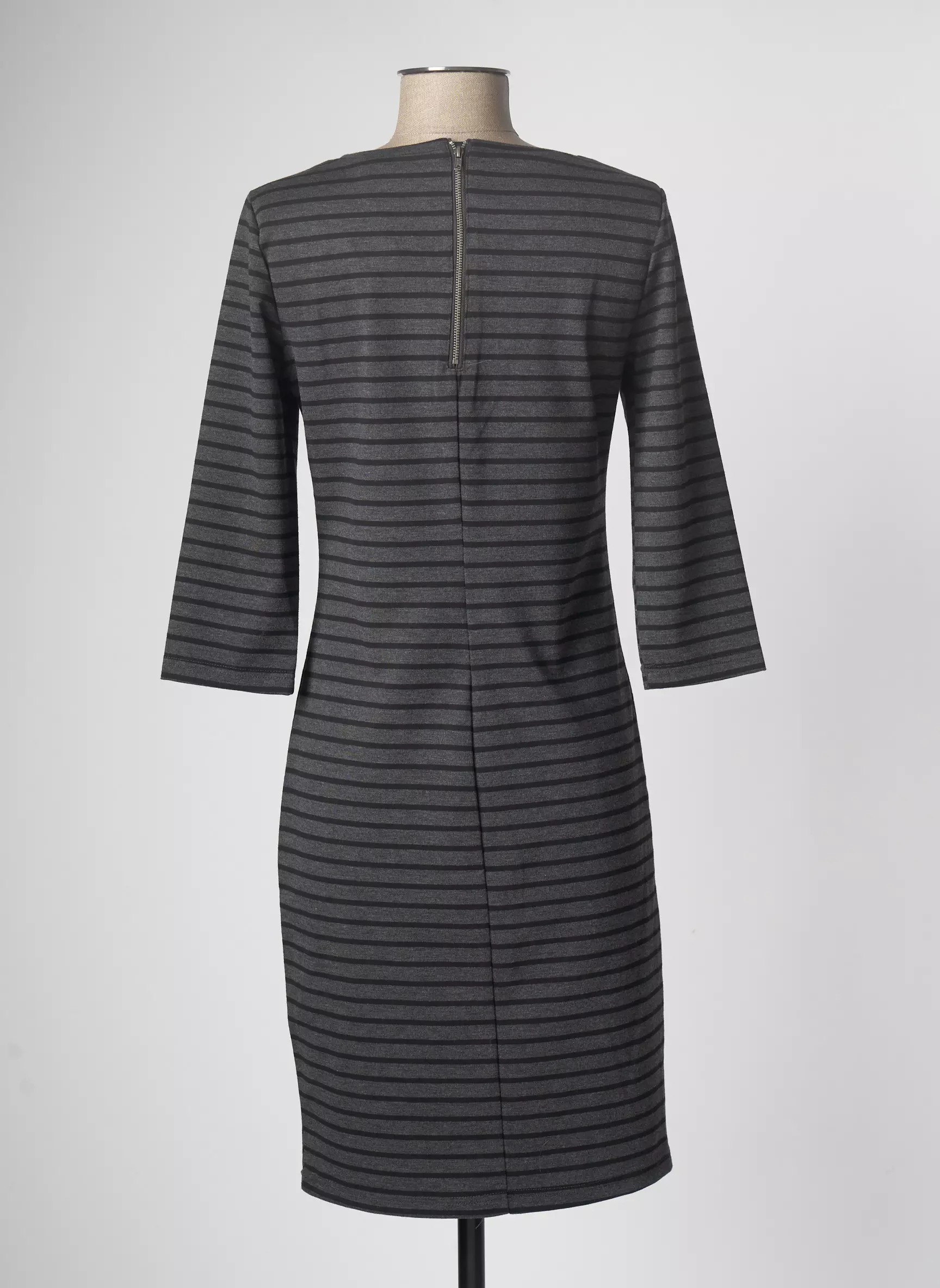 B Young Robes Mi Longues Femme couleur gris