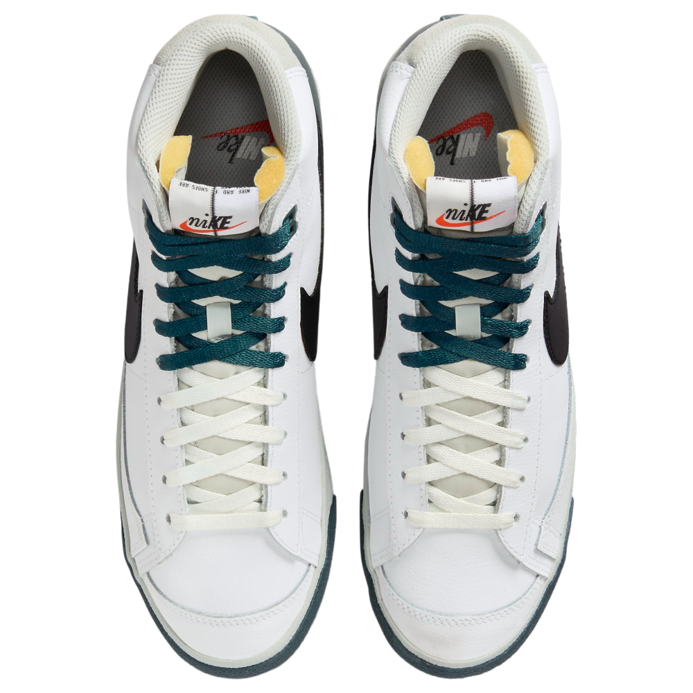 Nike BLAZER MID 77 PREMIUM FB8889-100 / weiss