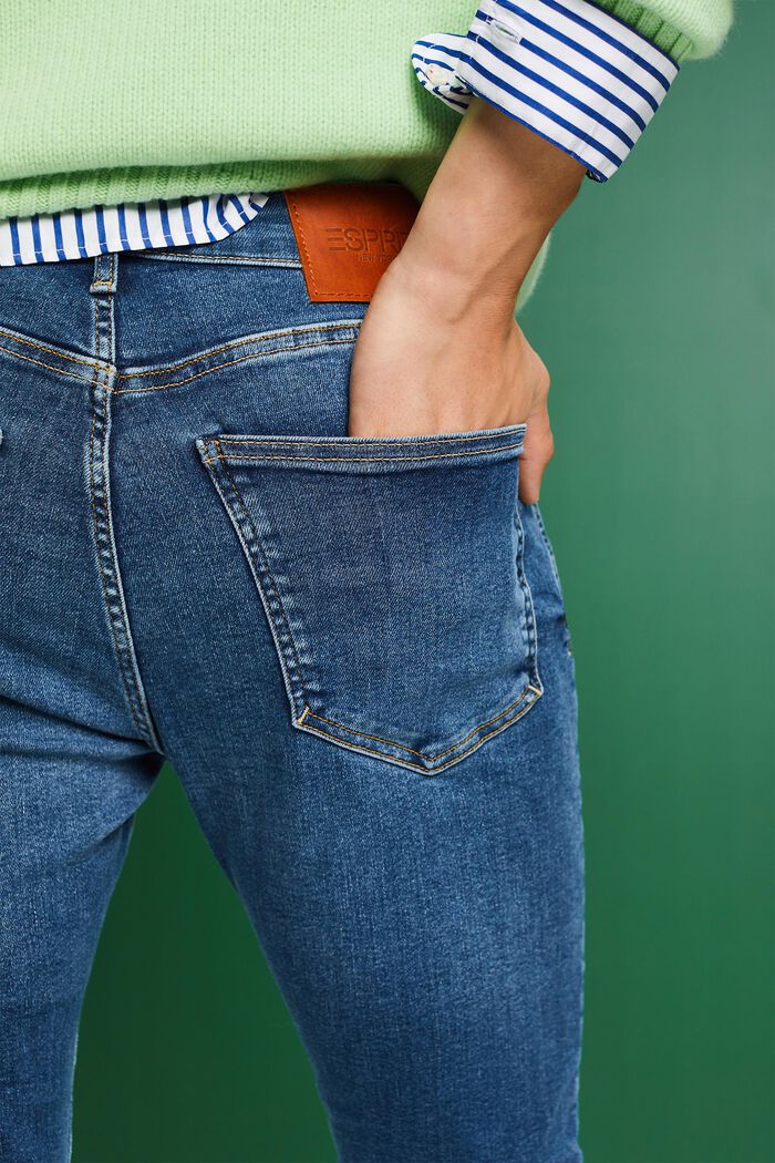 Skinny Jeans mit mittlerer Bundhöhe