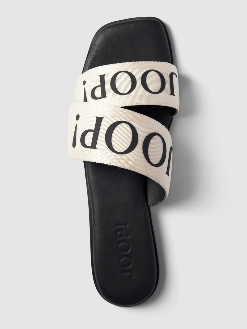 Pantoletten mit Label-Details Modell 'nastro merle' in offwhite