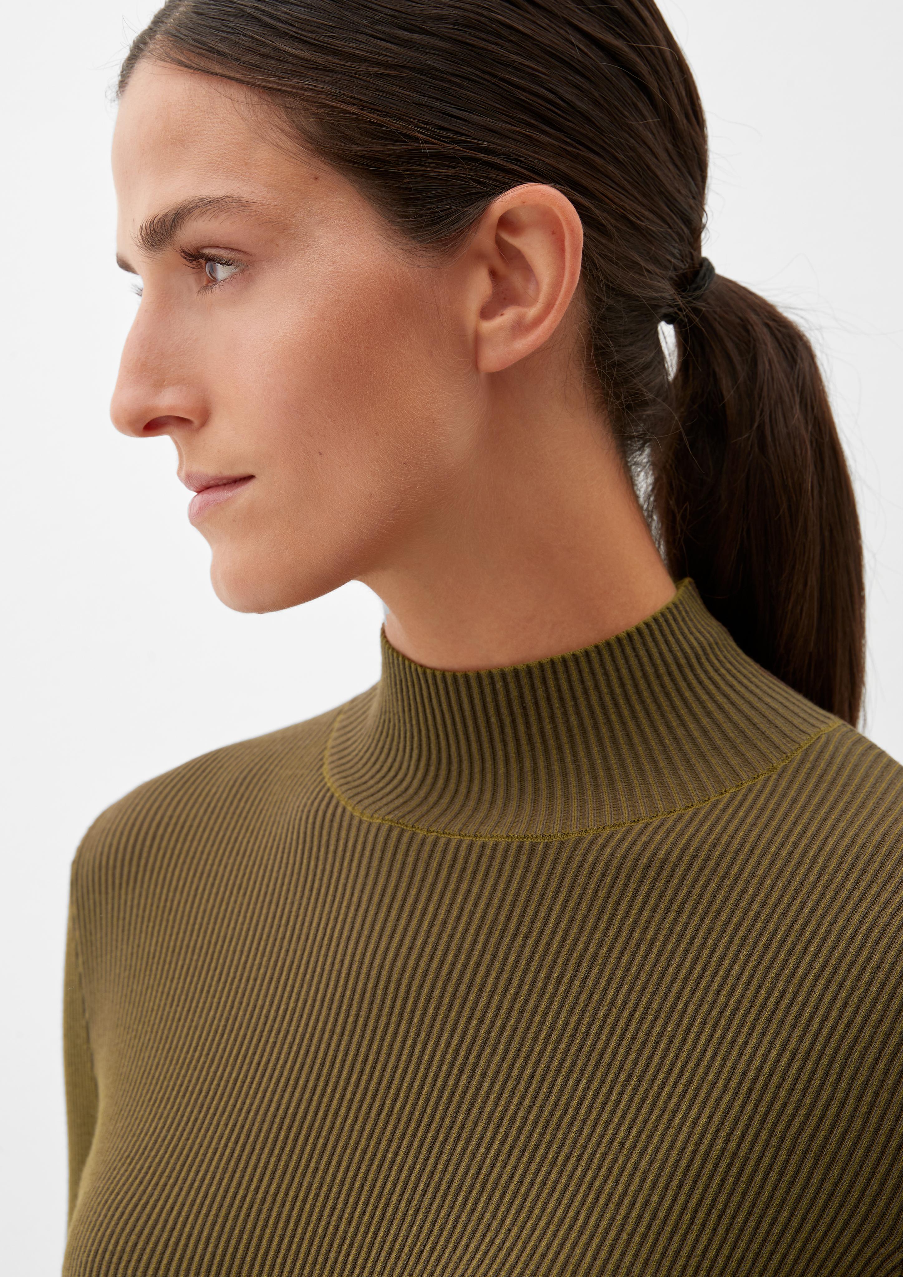 Pullover aus Viskosemix  2120680-79X3