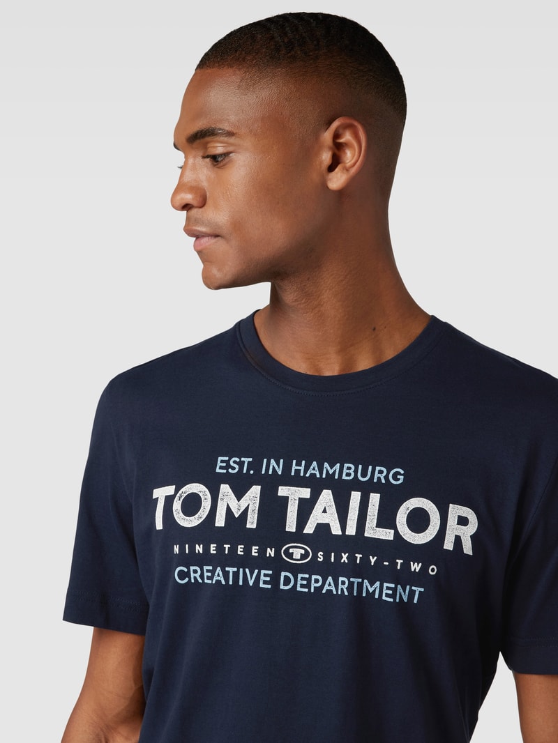 T-Shirt mit Label-Print in marineblau