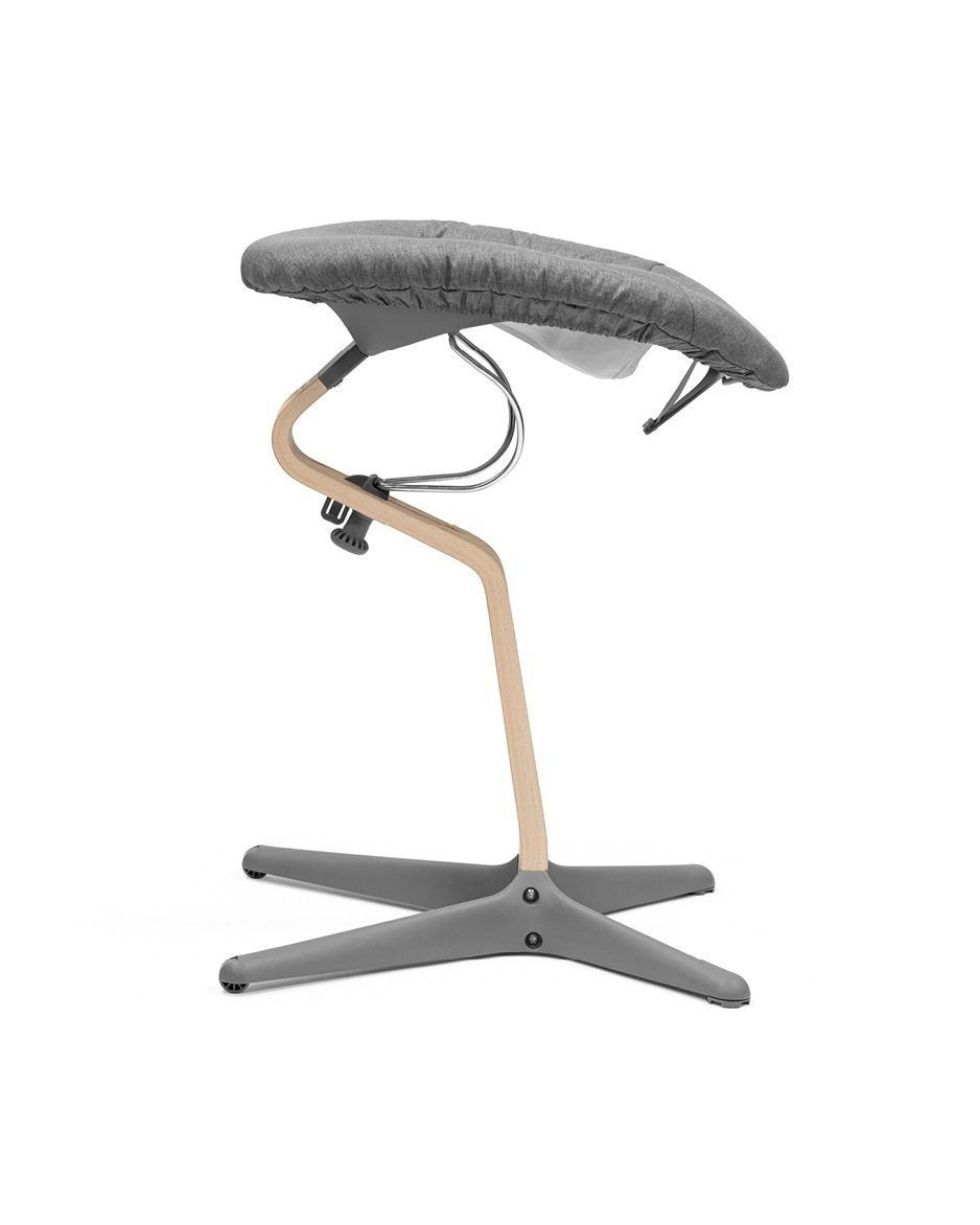 Stokke Hochstuhlaufsatz Nomi Newborn set, kleiner Helfer für Eltern