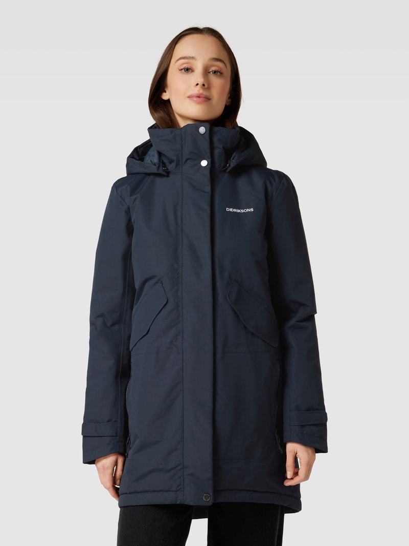 Steppjacke mit abnehmbarer Kapuze in dunkelblau