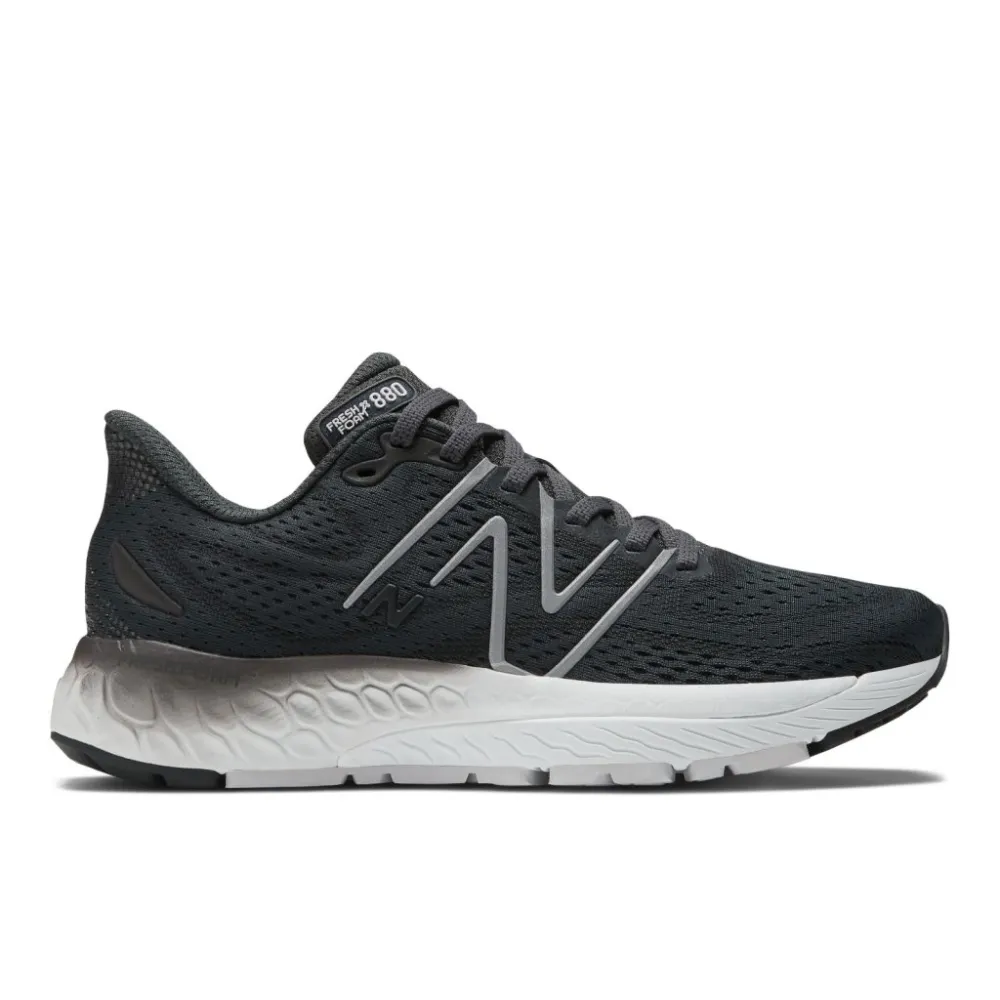 New Balance Fresh Foam 880 v13 W880K13-B / schwarz