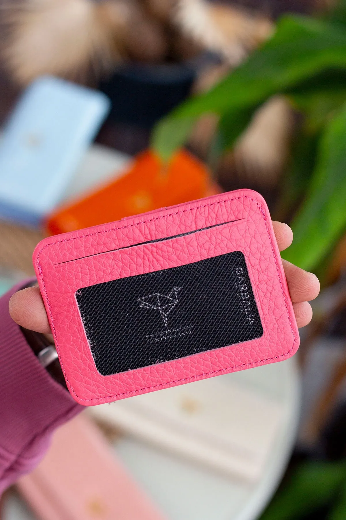 Garbalia  Shelby Unisex-Geldbörse mit Kartenetui aus echtem Leder in Rosa