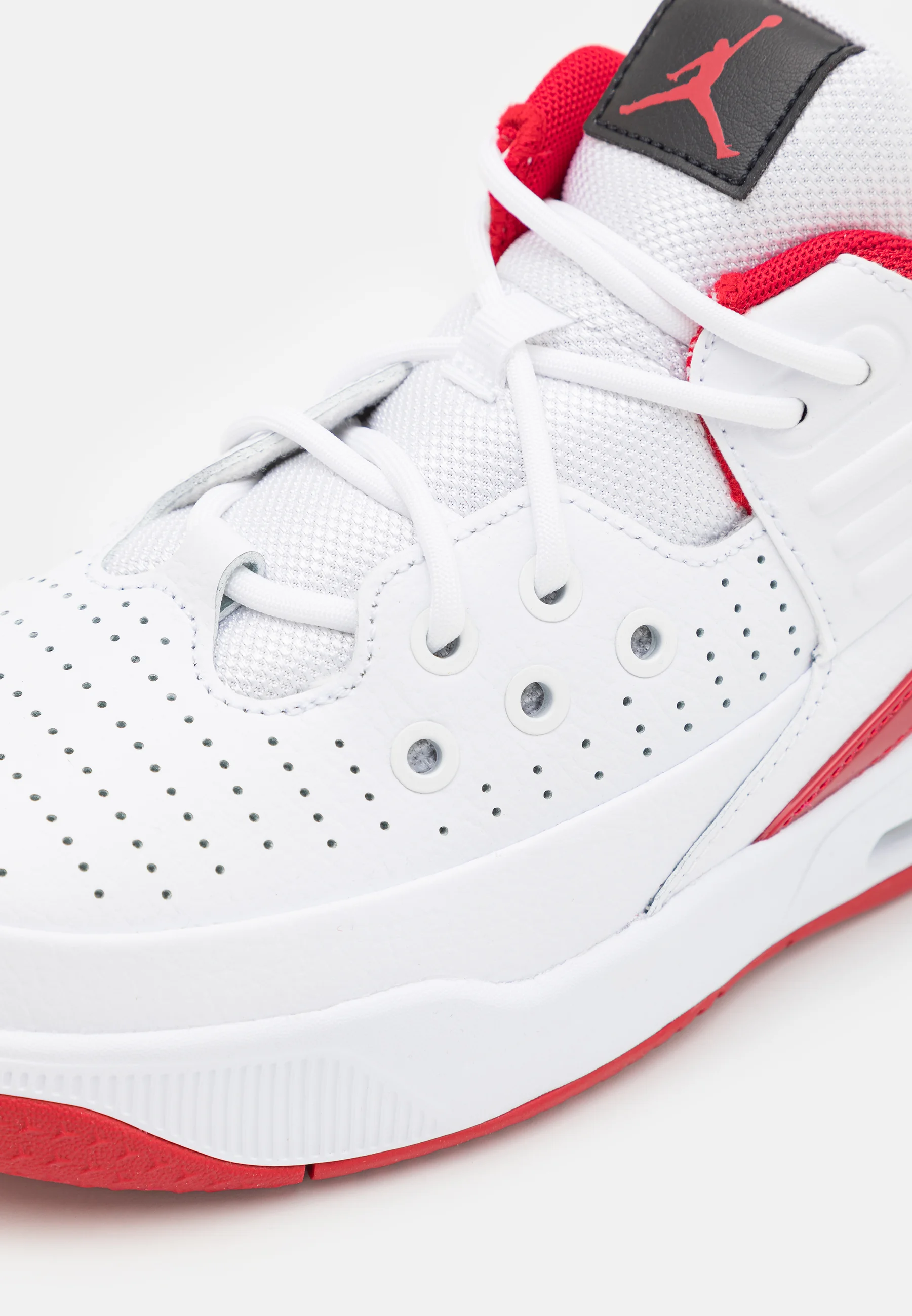 Jordan JORDAN MAX AURA 5 UNISEX - Zapatillas de baloncesto