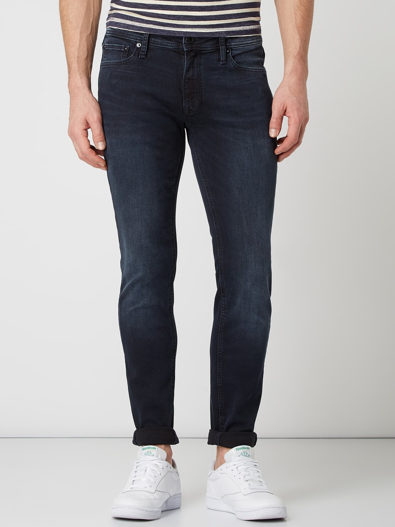 Skinny Fit Jeans mit Stretch-Anteil Modell 'Liam' in dunkelblau