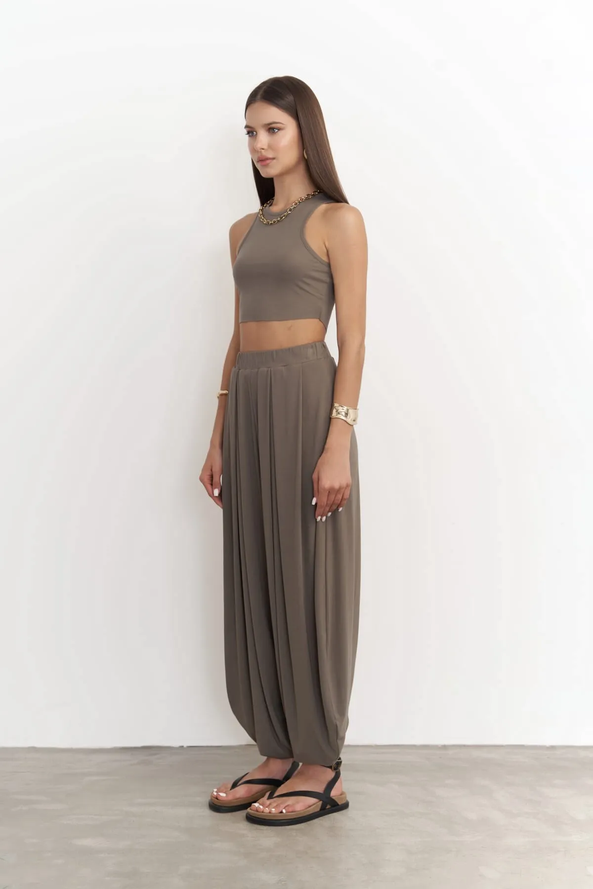MAİ COLLECTİON  Casey – Set aus verkürzter Khakihose