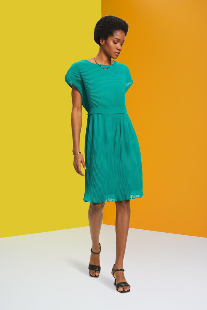 Ärmelloses Plisseekleid, LENZING™ ECOVERO™