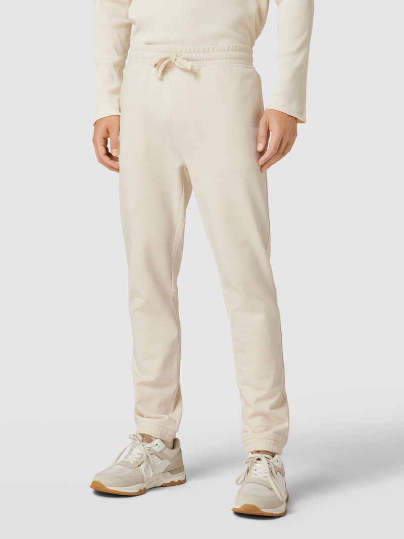 Sweatpants mit Gesäßtasche Modell 'Secircular' in offwhite