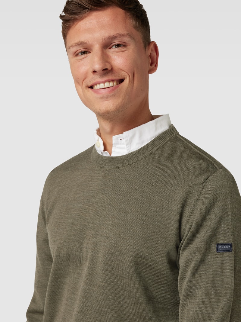 Strickpullover mit gerippten Abschlüssen in schilf