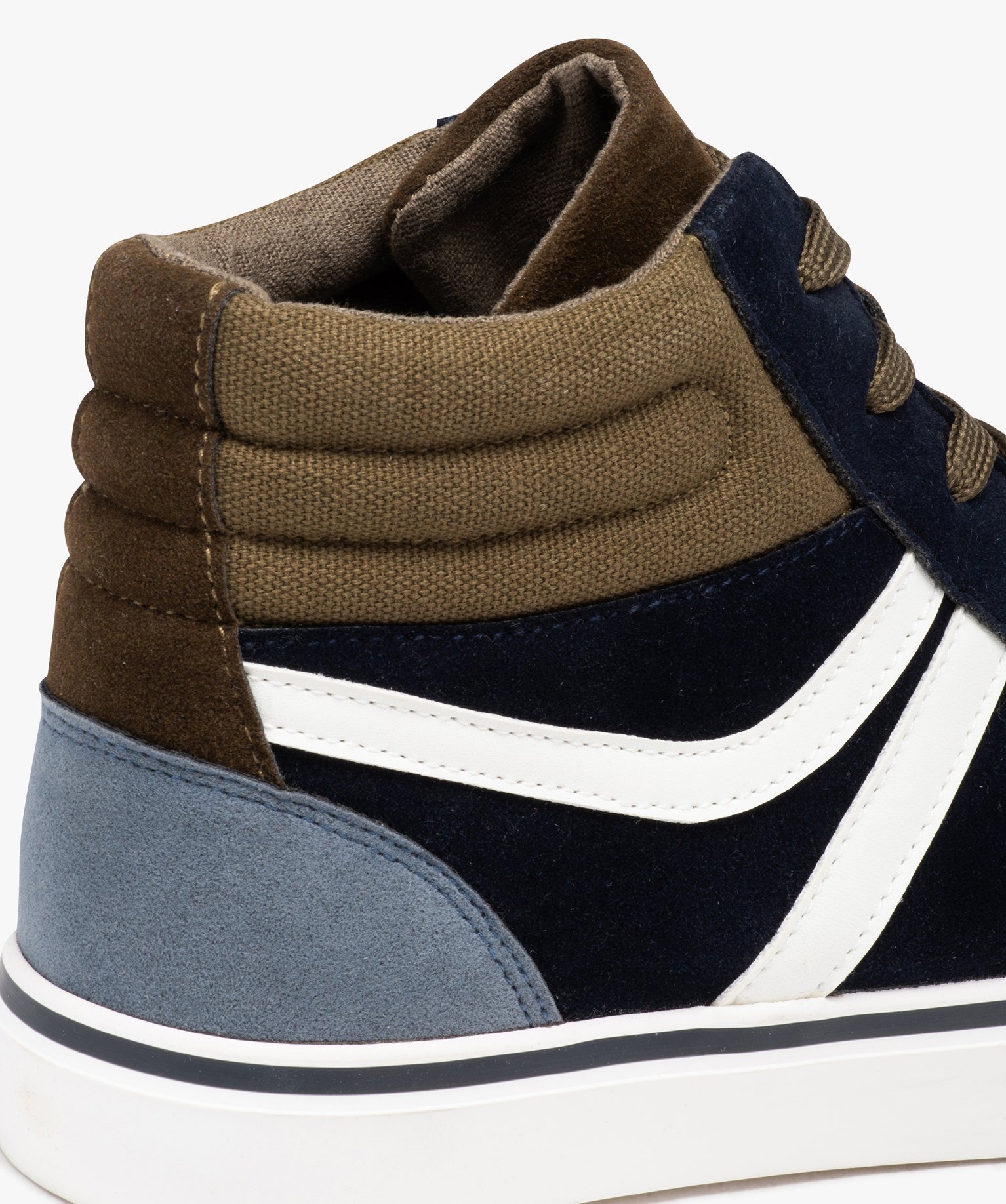 Baskets homme mid-cut en suédine à col rembourré kaki | GEMO