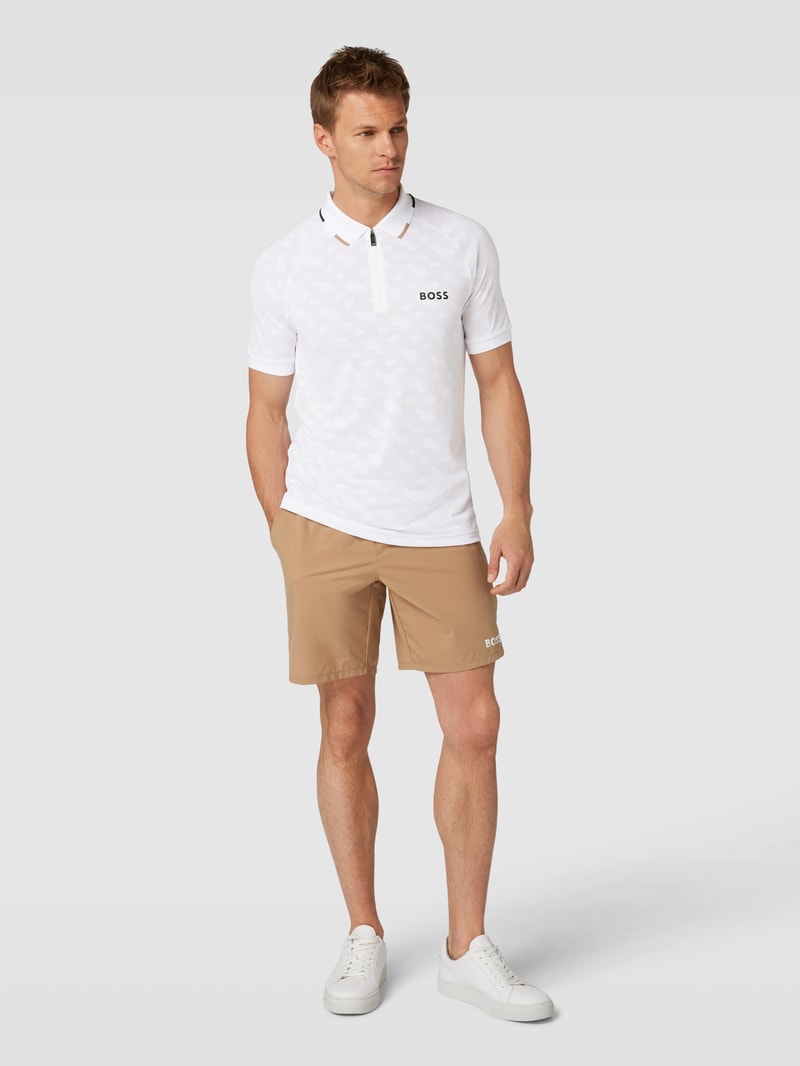 Poloshirt mit Label-Detail Modell 'Philix' in weiß