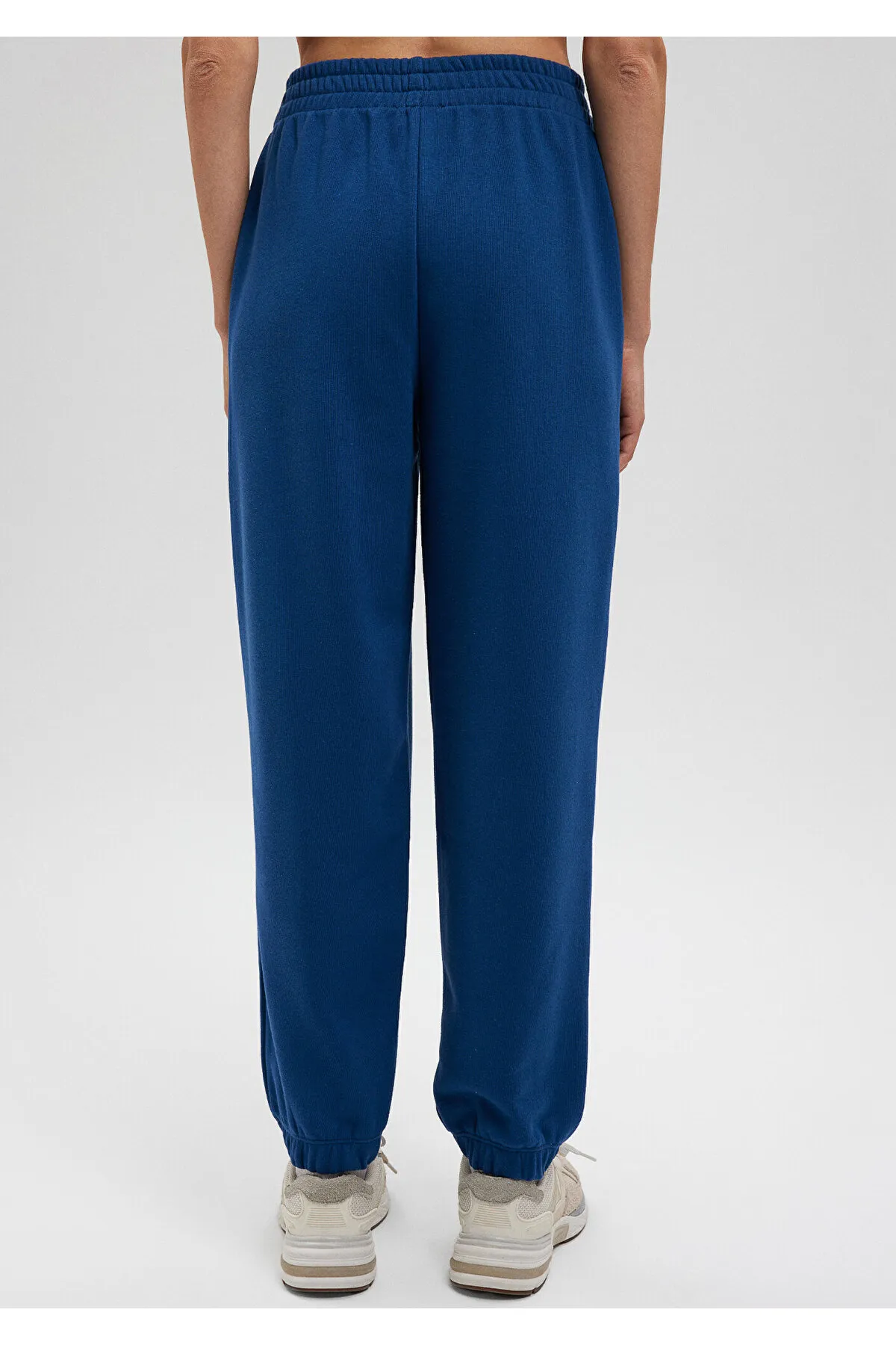 Mavi  Marineblaue Jogginghose mit Logo-Print1010757-82625