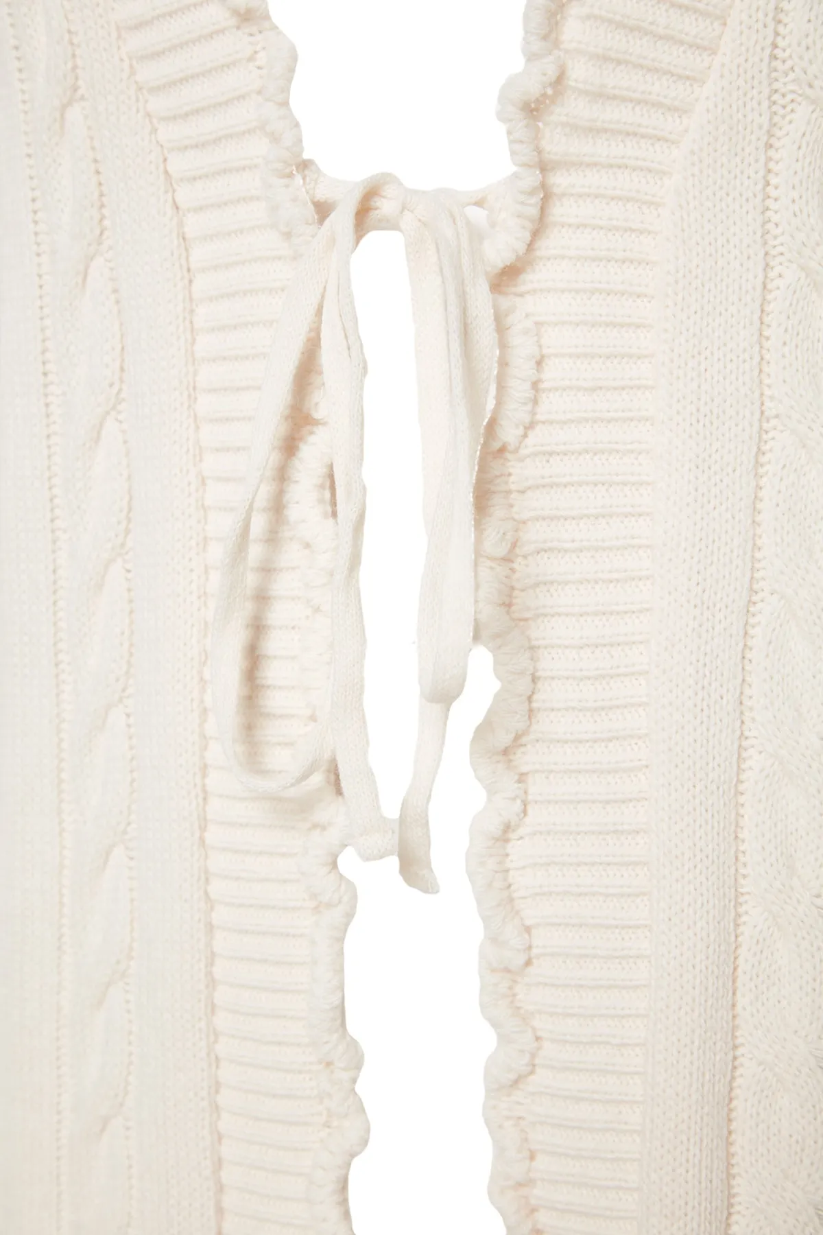 Trendyol Curve  Ecrufarbener, gemusterter Strick-Cardigan aus Haarstrick